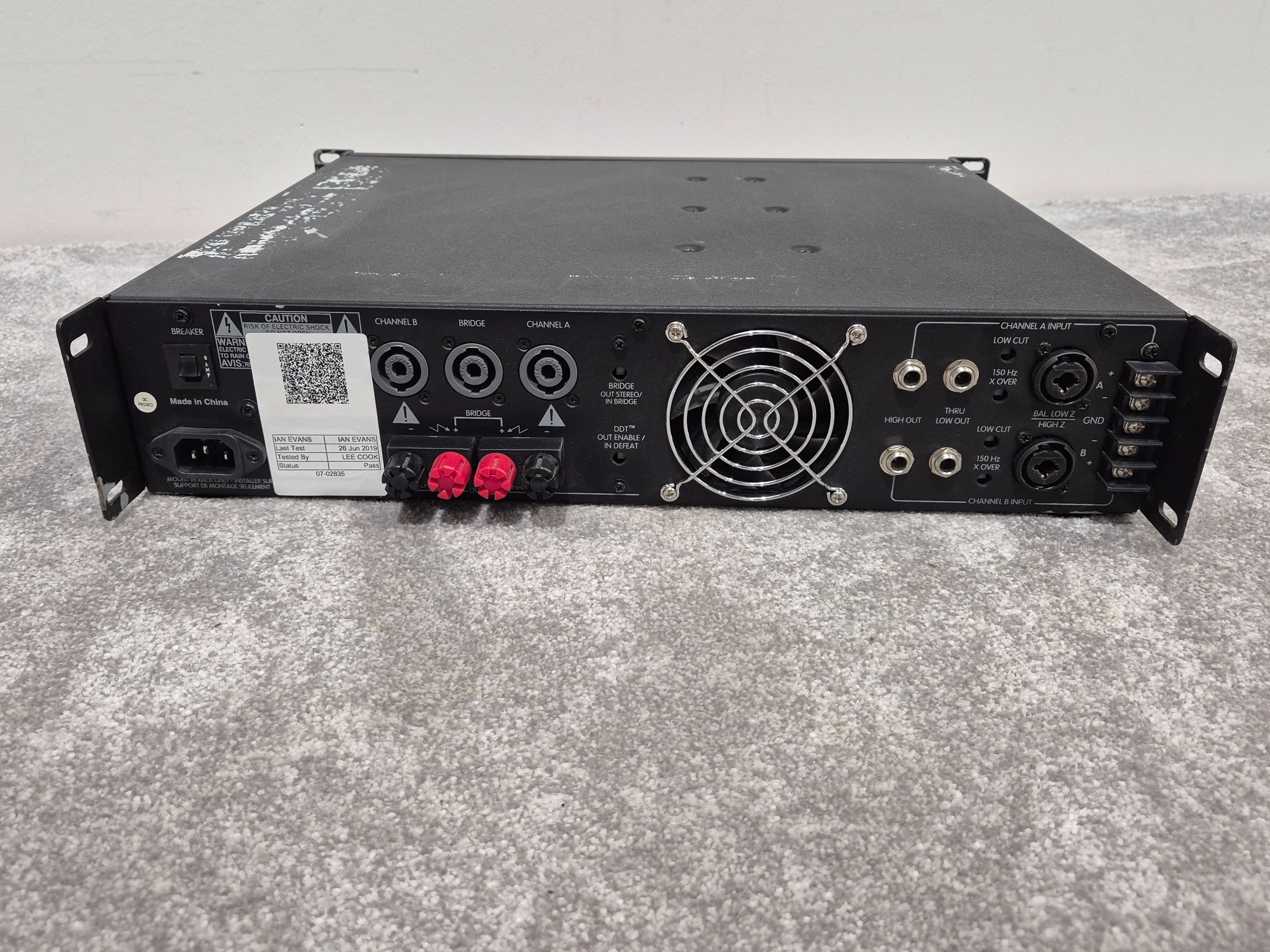 Peavey PV 1500 - 500-watts Stereo Power Amplifier - Image 8