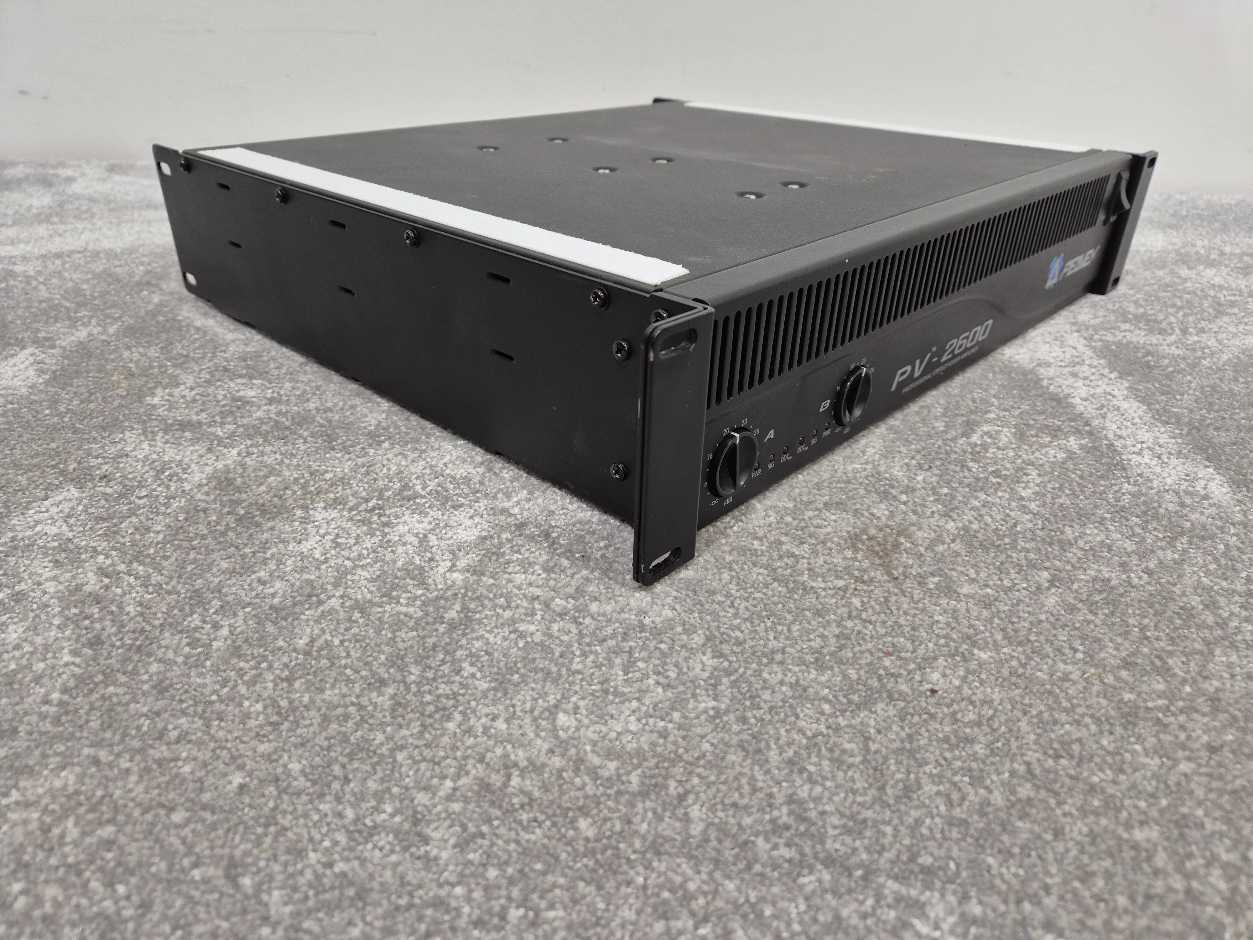 Peavey PV 2600 - Powerful 2-Channel Power Amplifier w/ Manual - Image 8