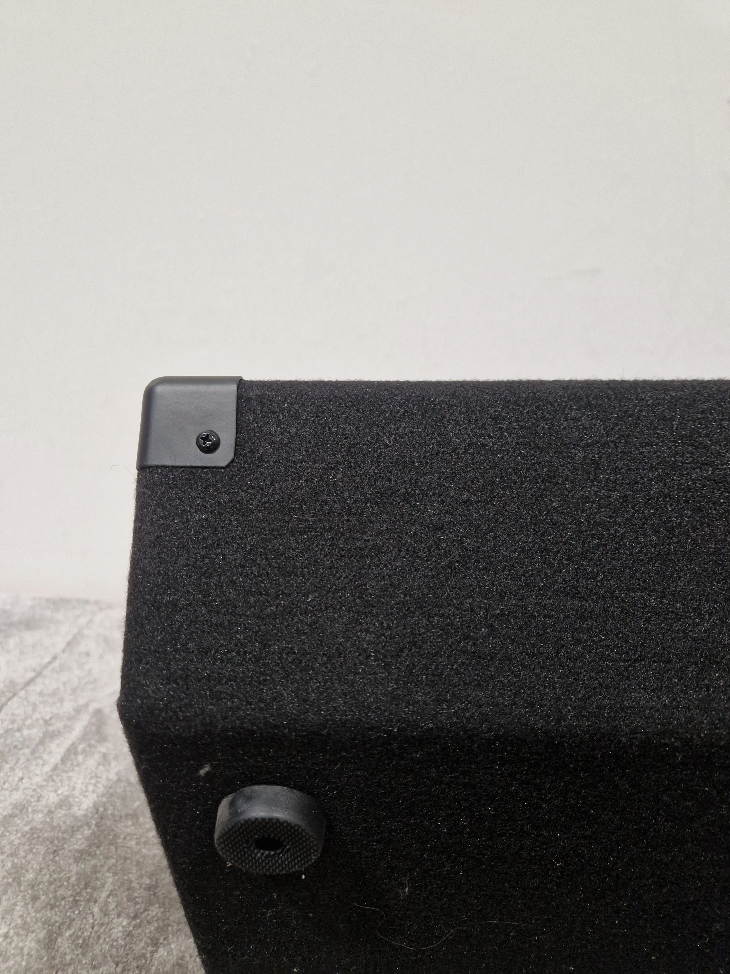 Peavey PV15M Studio Monitor Wedge - Excellent - Image 14