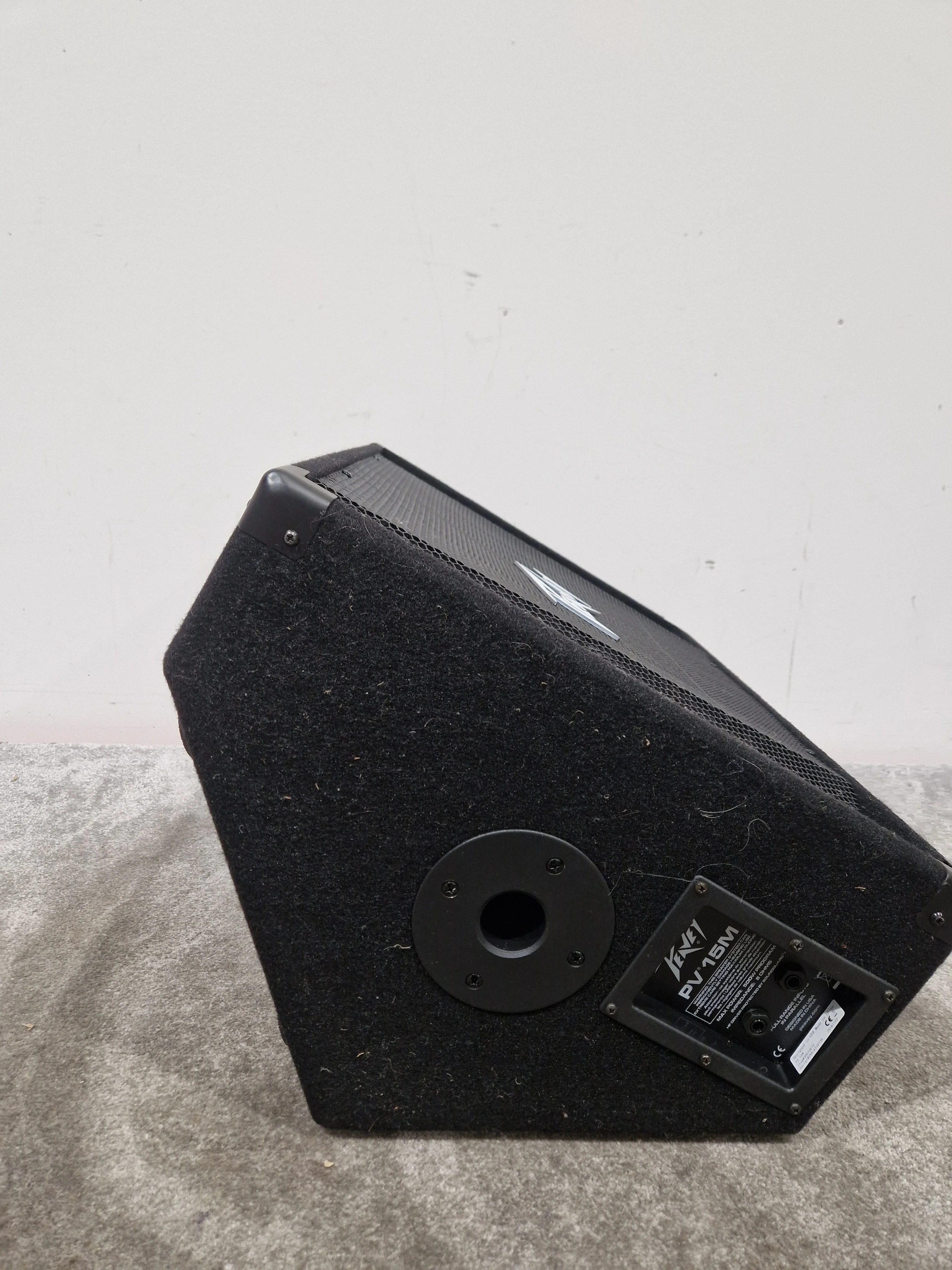 Peavey PV15M Studio Monitor Wedge - Excellent - Image 5