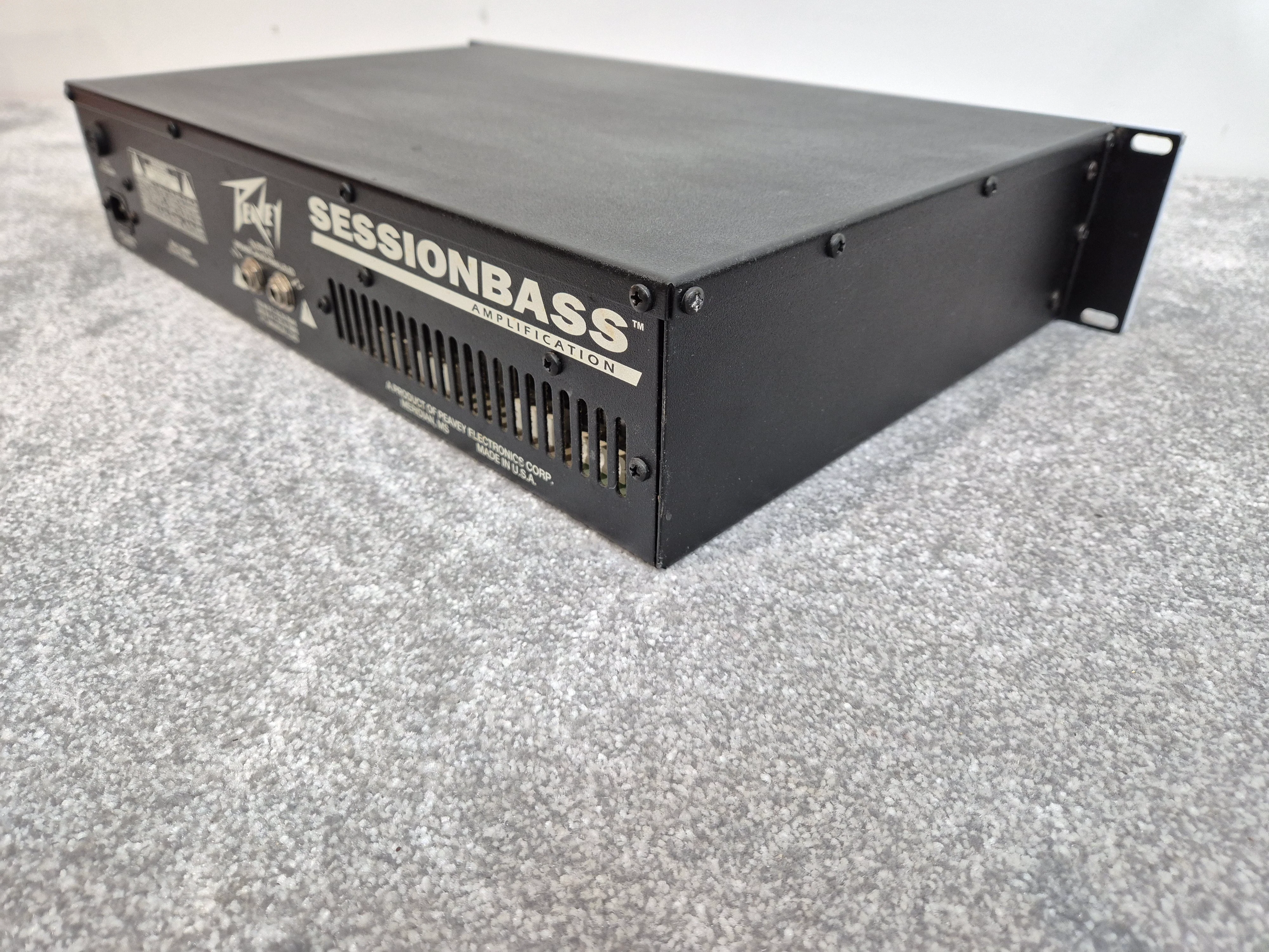 Peavey Session Bass 200 watt Amp Head - Solid-State Amplifier - Made in USA - Image 7