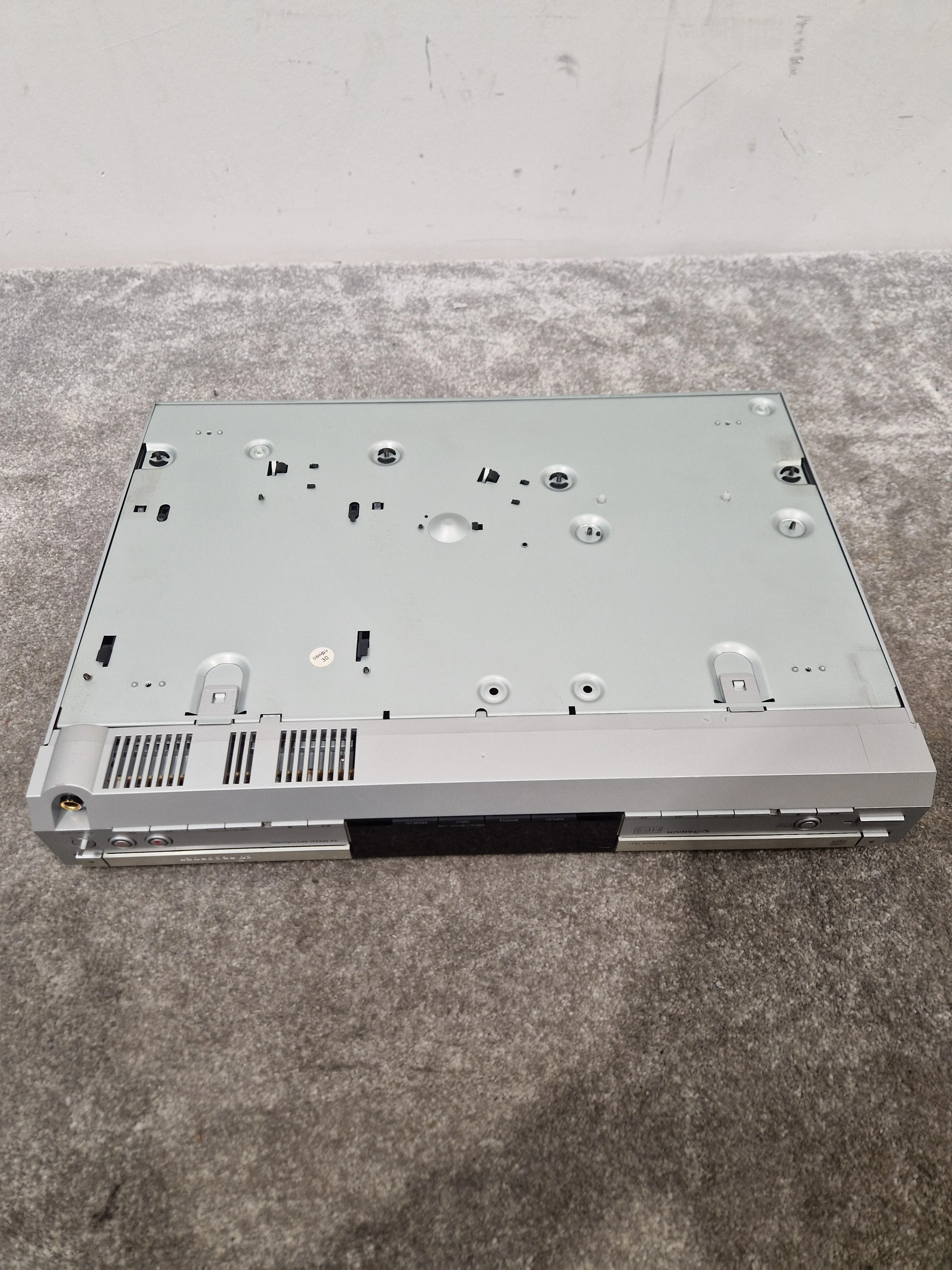 Philips CDR796/00S – CD Recorder, Digital Audio Player – Very Good - Image 11