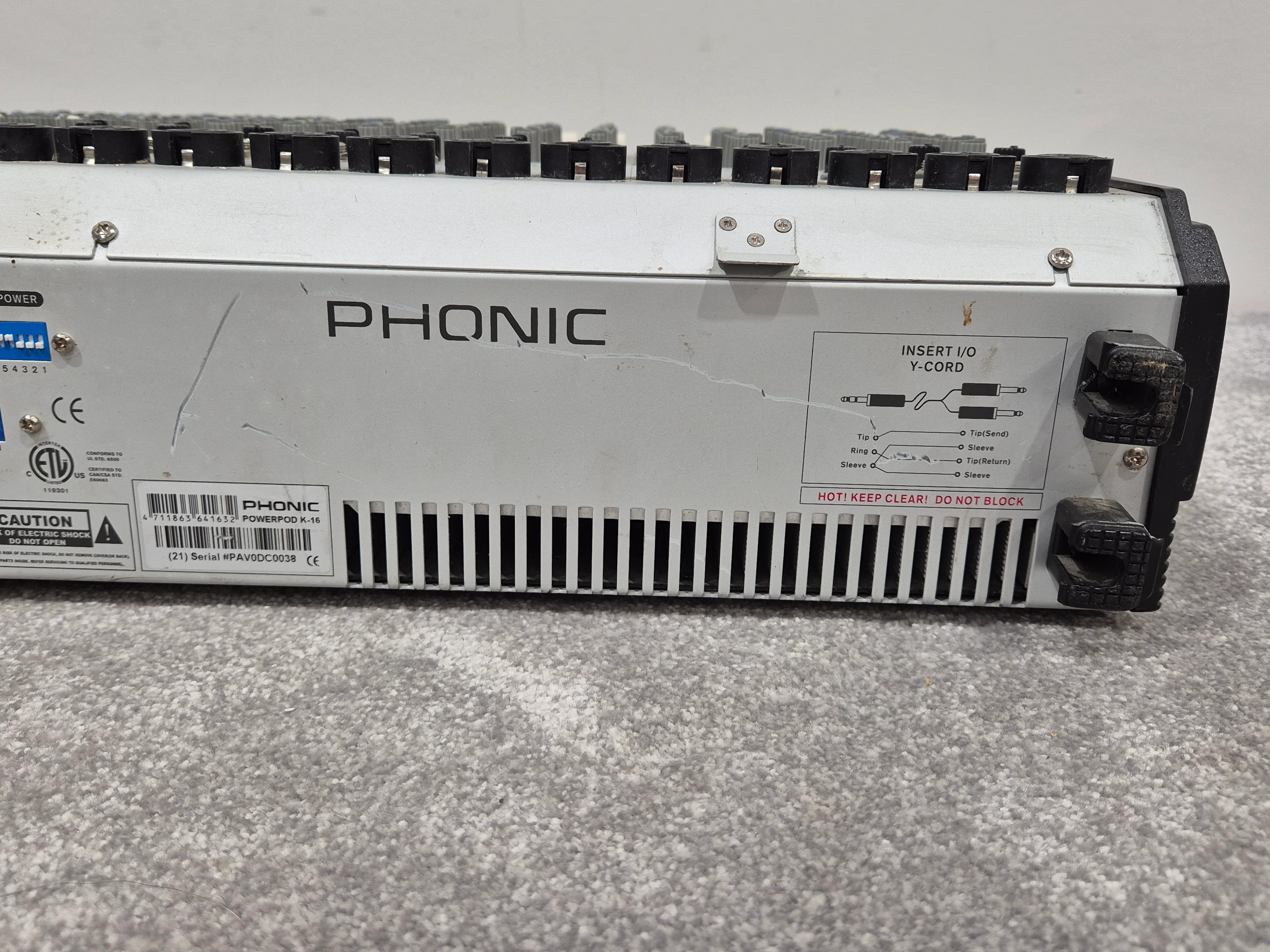 Phonic Powerpod K16 - Powered Mixer w/ Plastic Case - Image 12