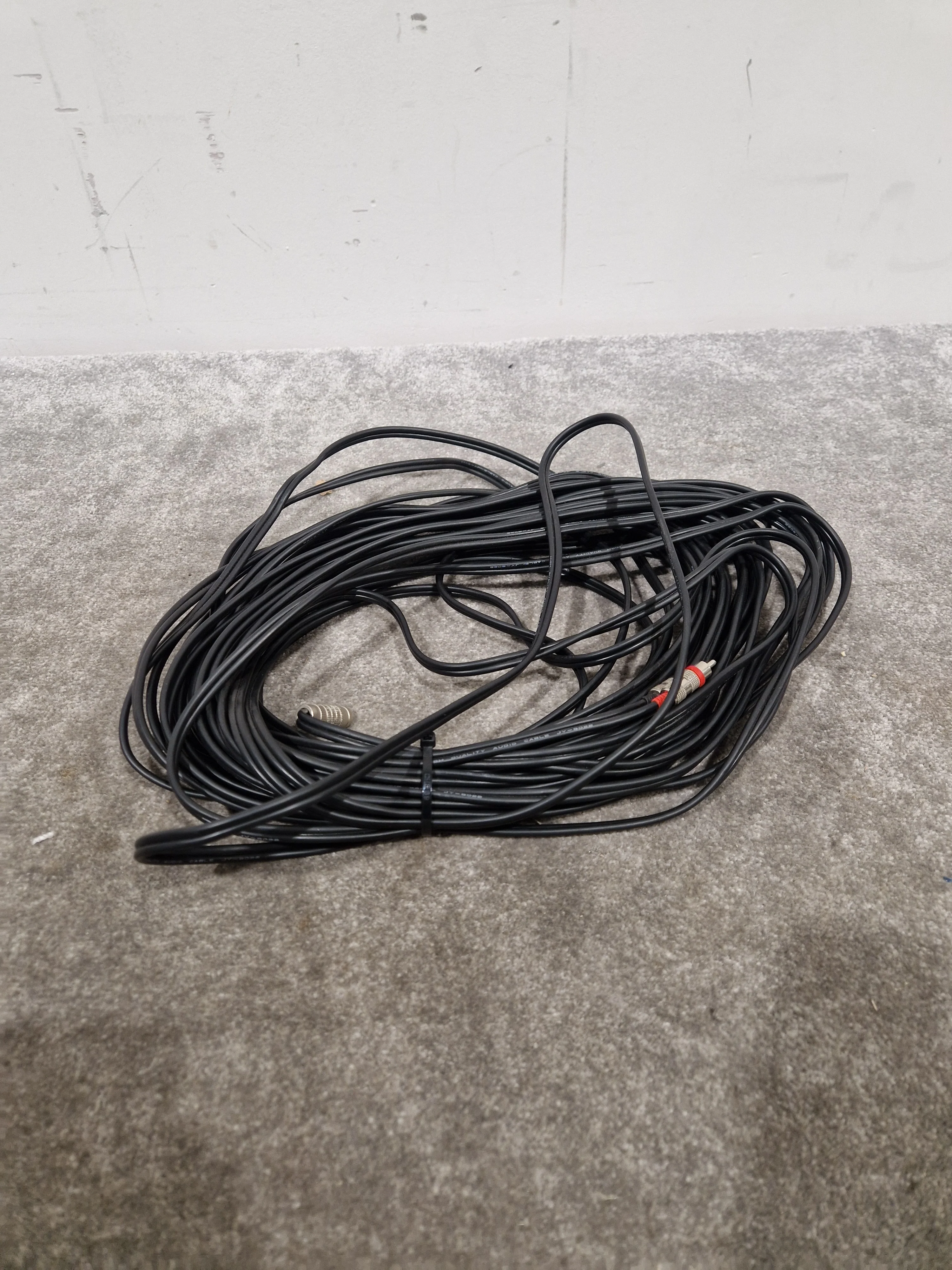 Dual RCA Phono TO 3.5mm Stereo Jack Cable 100FT - High-Quality Audio - Excellent - Image 12
