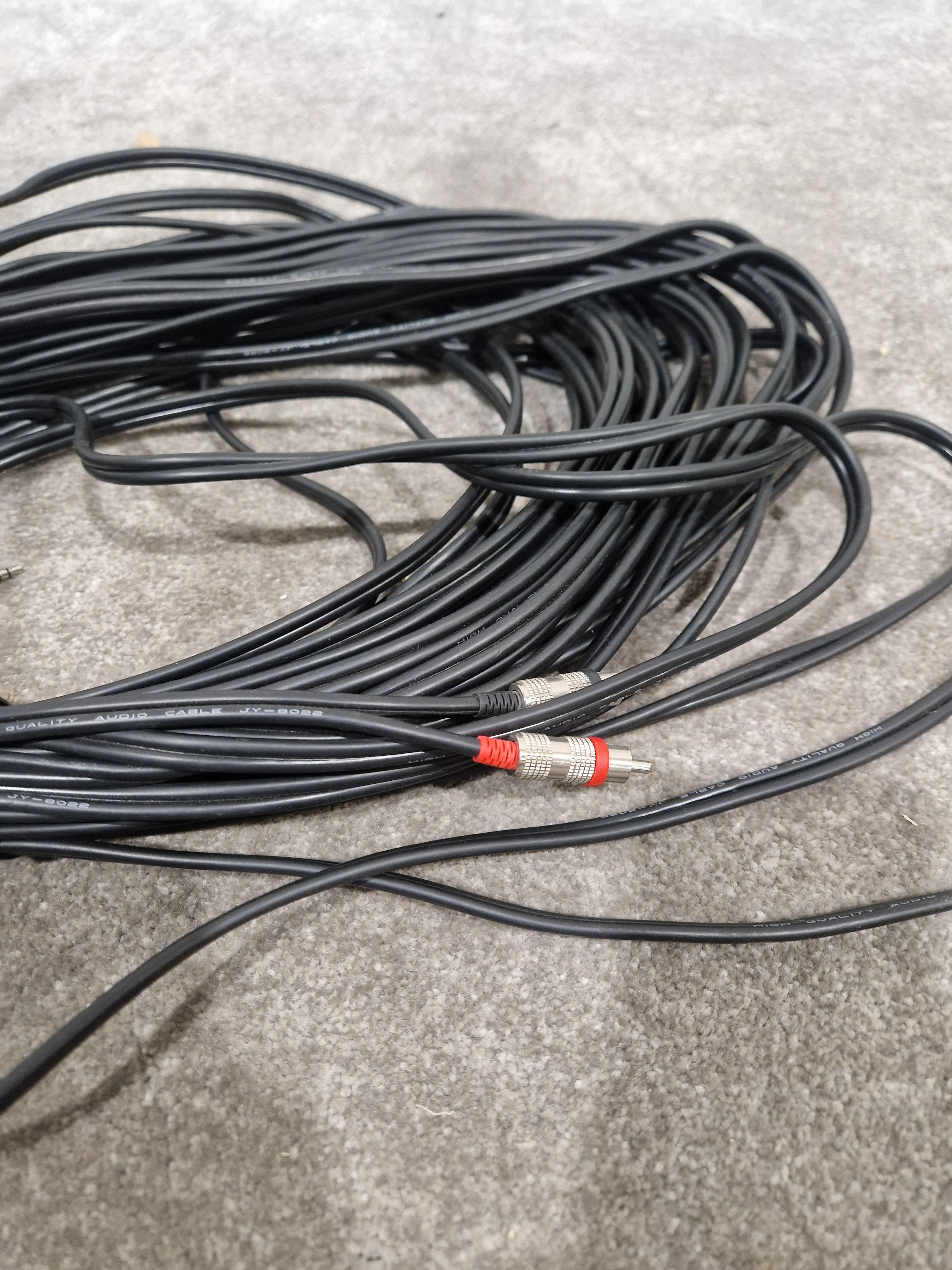 Dual RCA Phono TO 3.5mm Stereo Jack Cable 100FT - High-Quality Audio - Excellent - Image 9