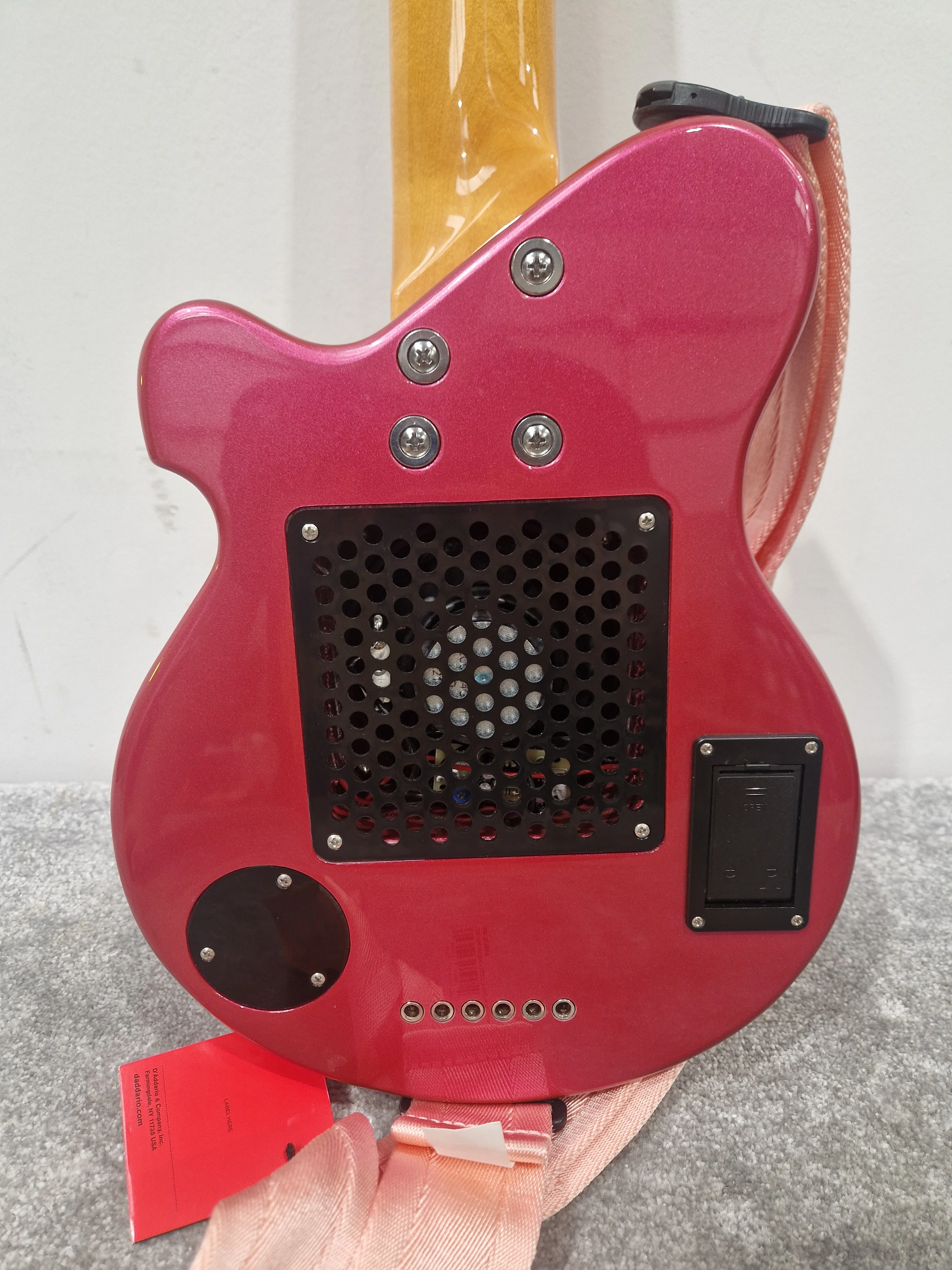 Pignose Electric Travel Guitar - Compact Design, Solid Tone - Excellent w/ Soft Case & Pink Guitar strap - Image 6