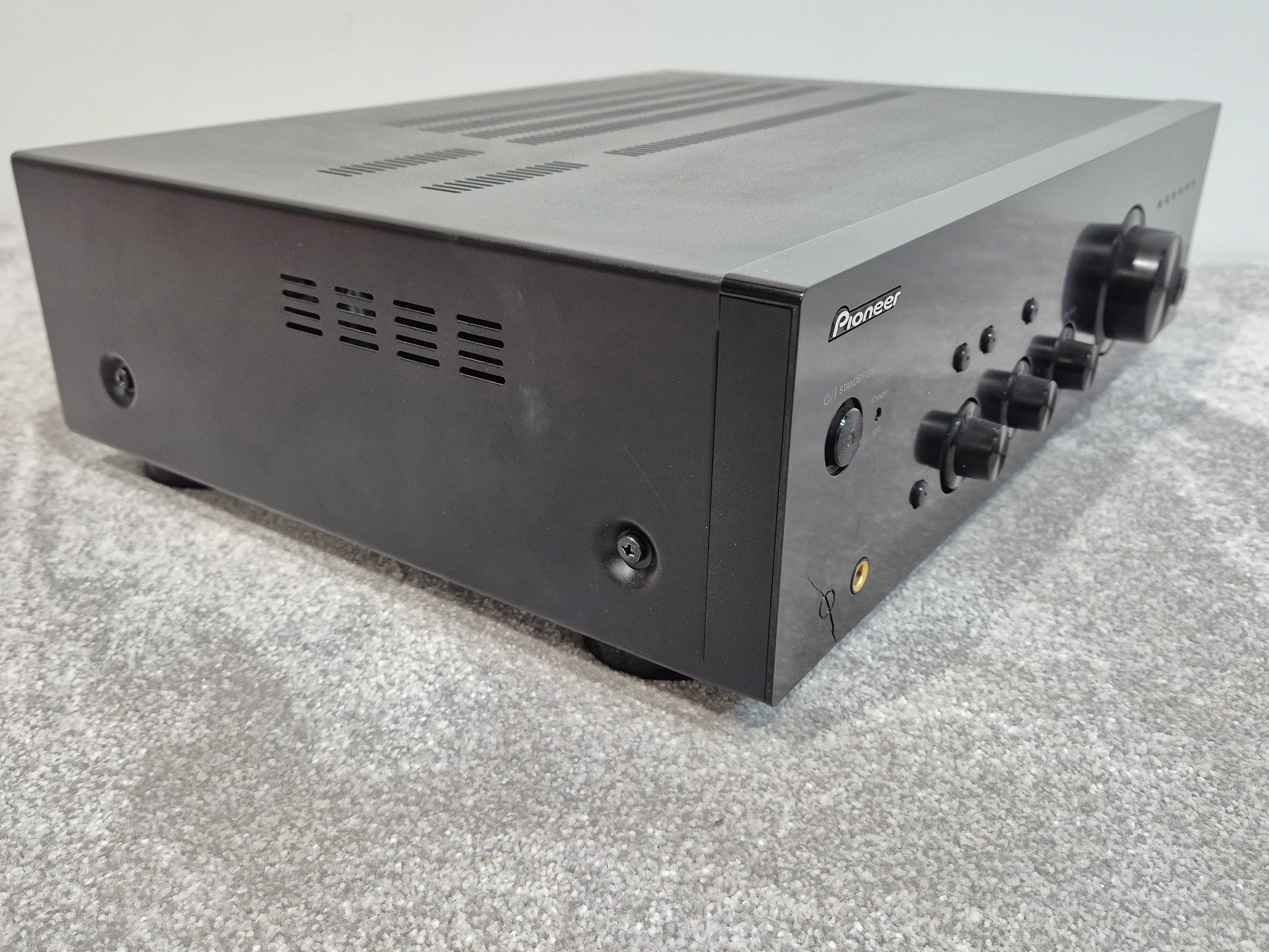 Pioneer A-10AE - Integrated Amplifier - Home Stereo Systems amp - Image 10