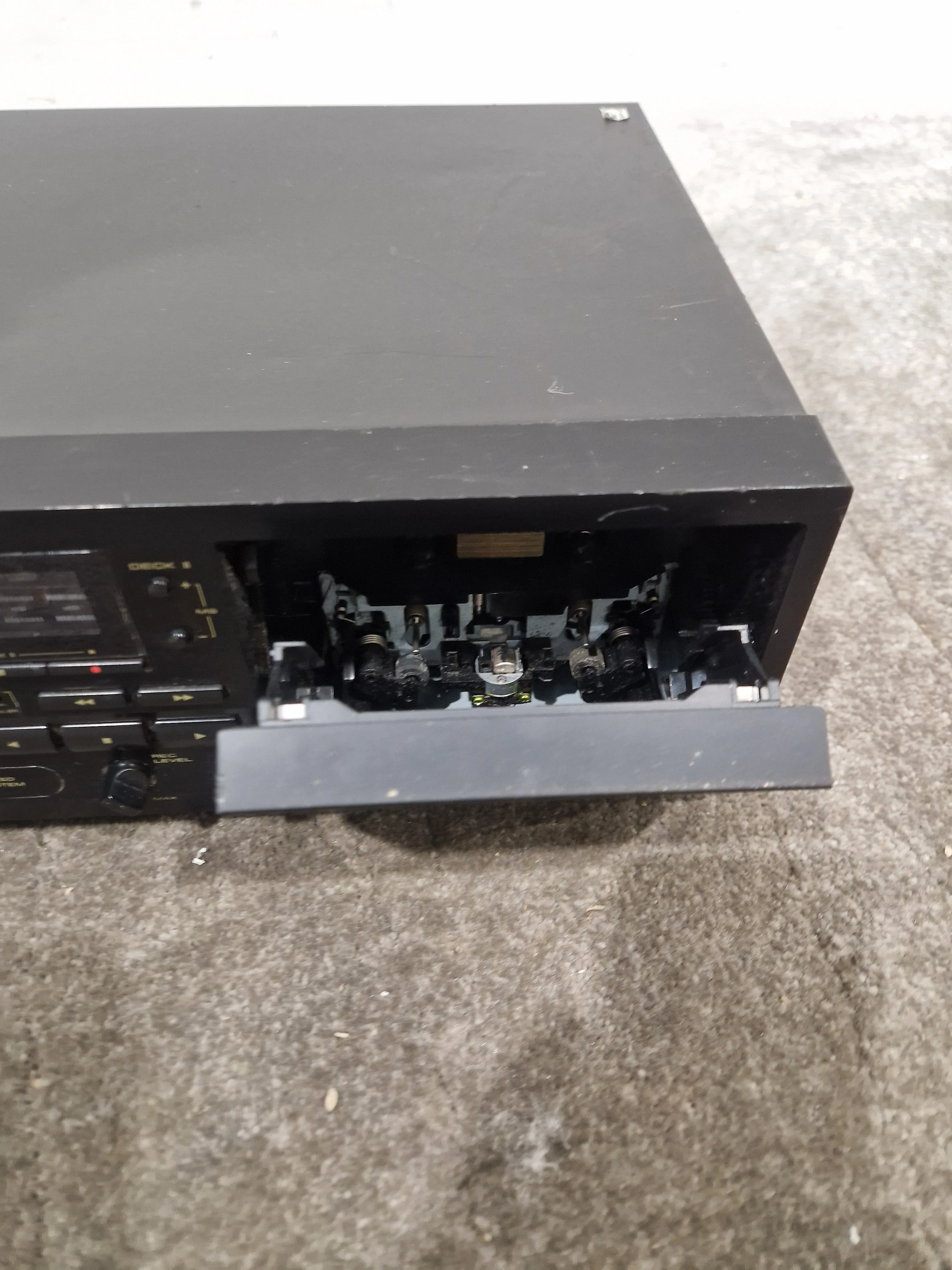 Pioneer CT-W208R - Stereo Double Cassette Deck - Black - Spares or Repair w/ Cables - Image 6