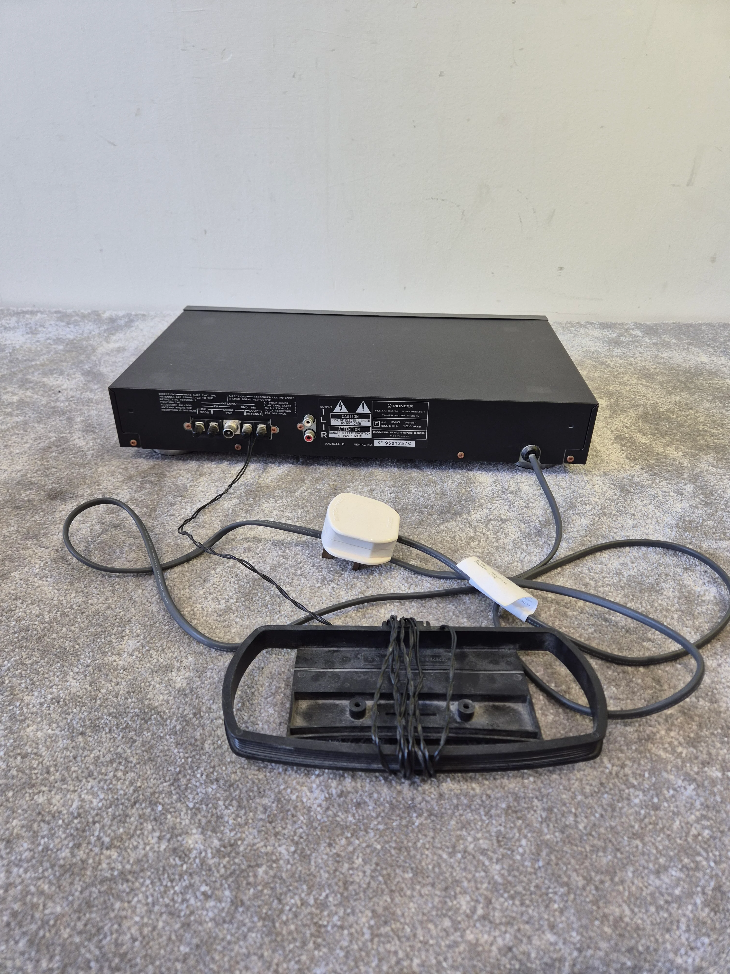Pioneer F-227L - Digital FM/AM Tuner - Vintage Hi-Fi Stereo Component - Good - Image 10