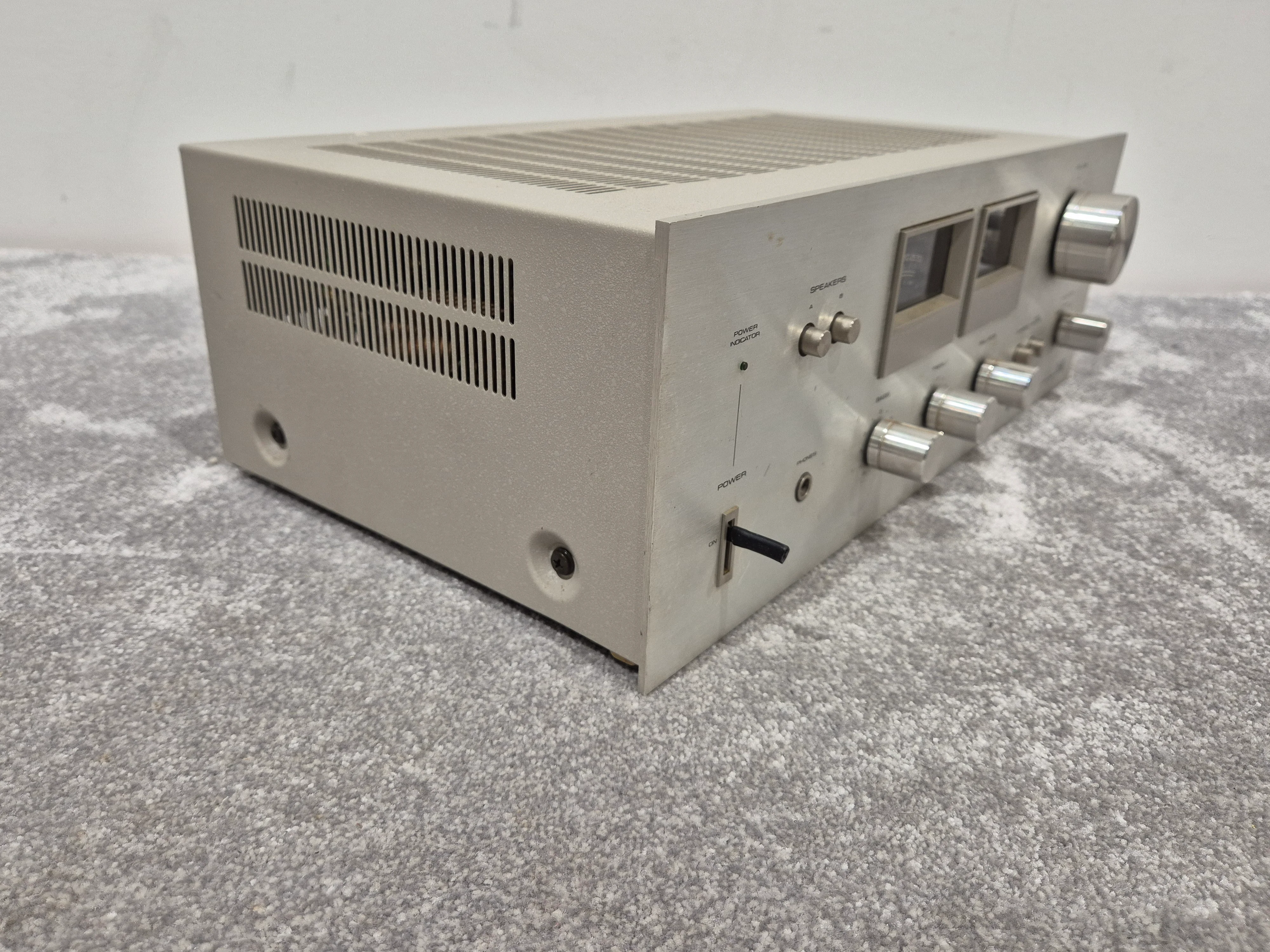Pioneer SA-506 - 25-watts Per Channel - Stereo Integrated Amplifier - Image 4