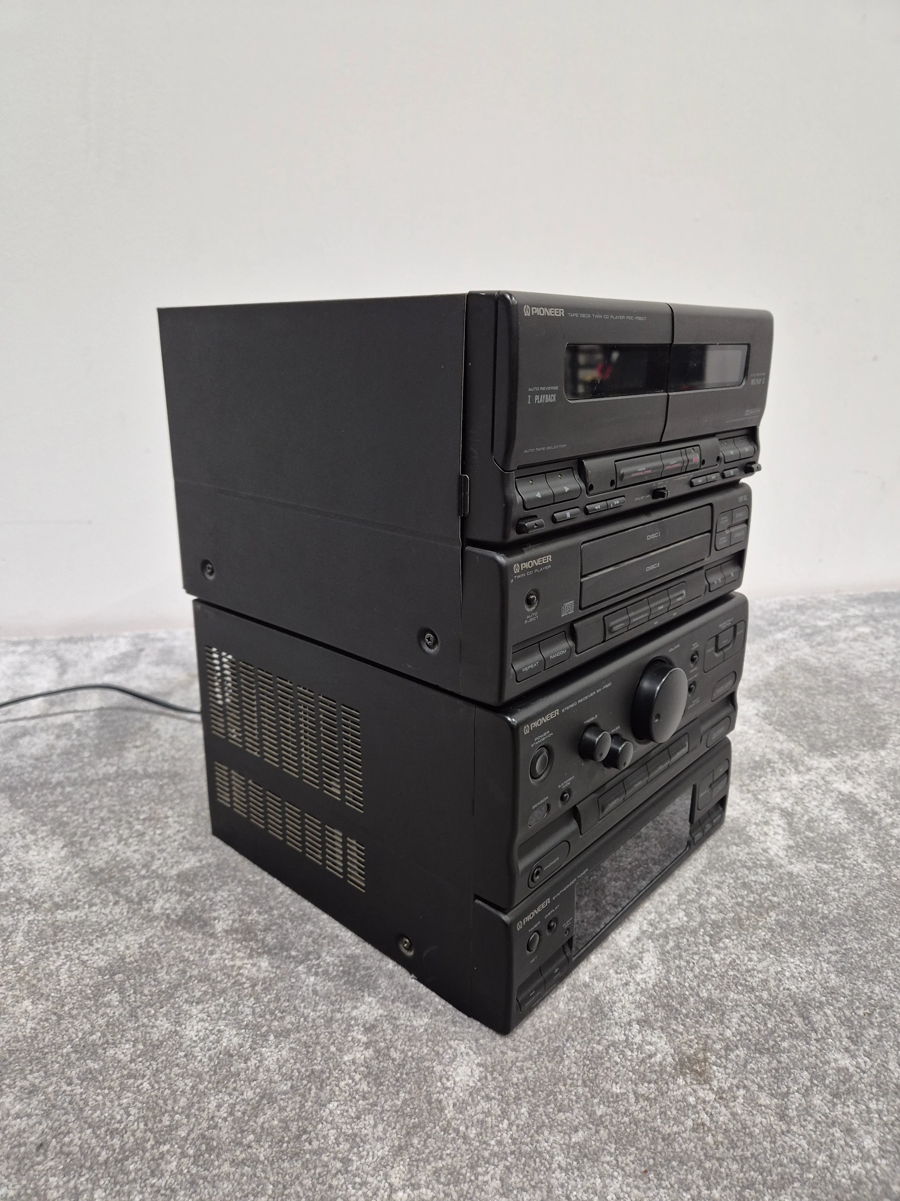 Pioneer SX-P520 Audio Stack - Dual CD Player / AM/FM Stereo Receiver ( Faulty Tape Deck ) - Image 6