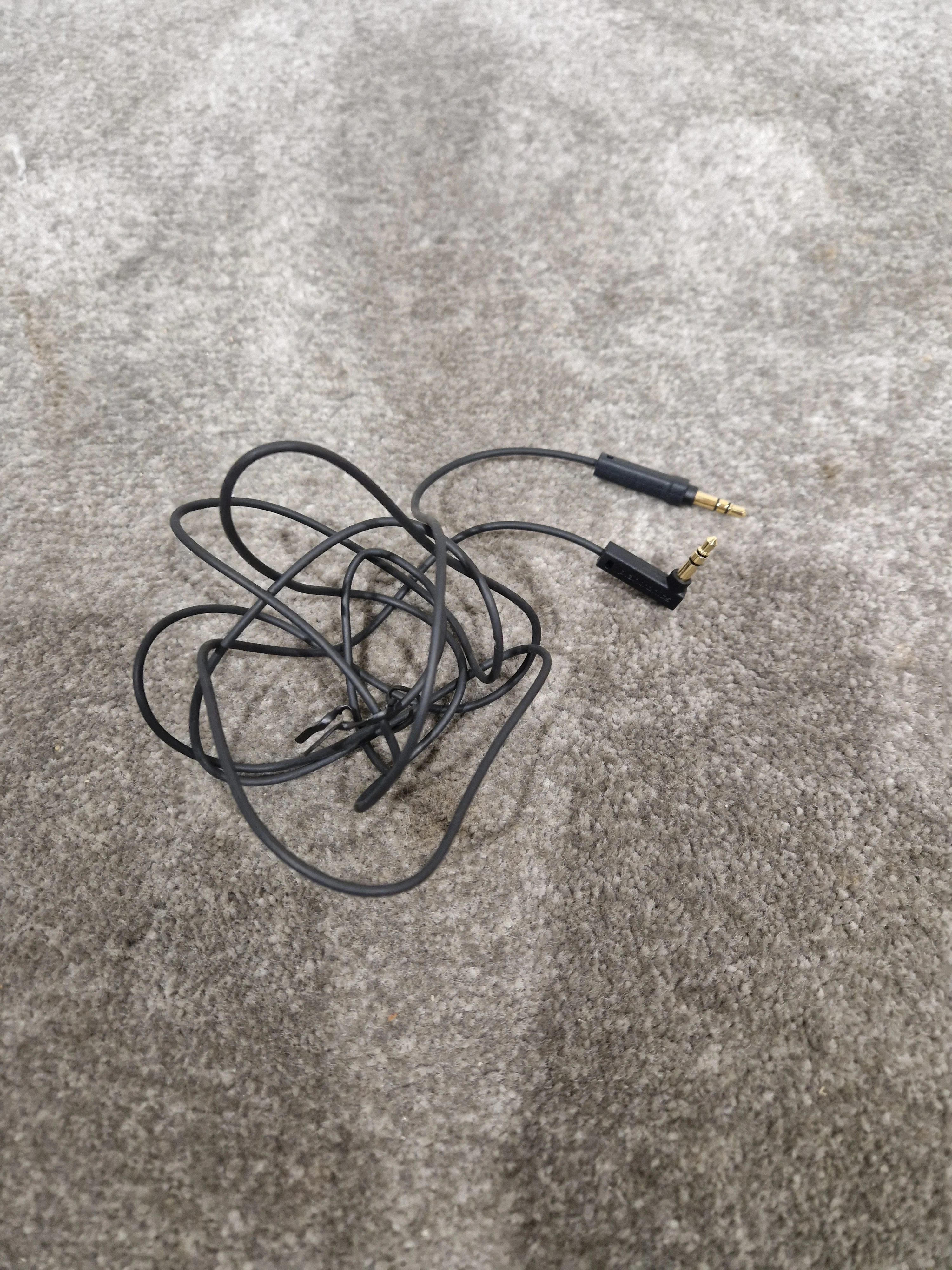 Plantronics Backbeat 500 Headphones - Wireless Bluetooth - Excellent w/ Soft Case - Image 17