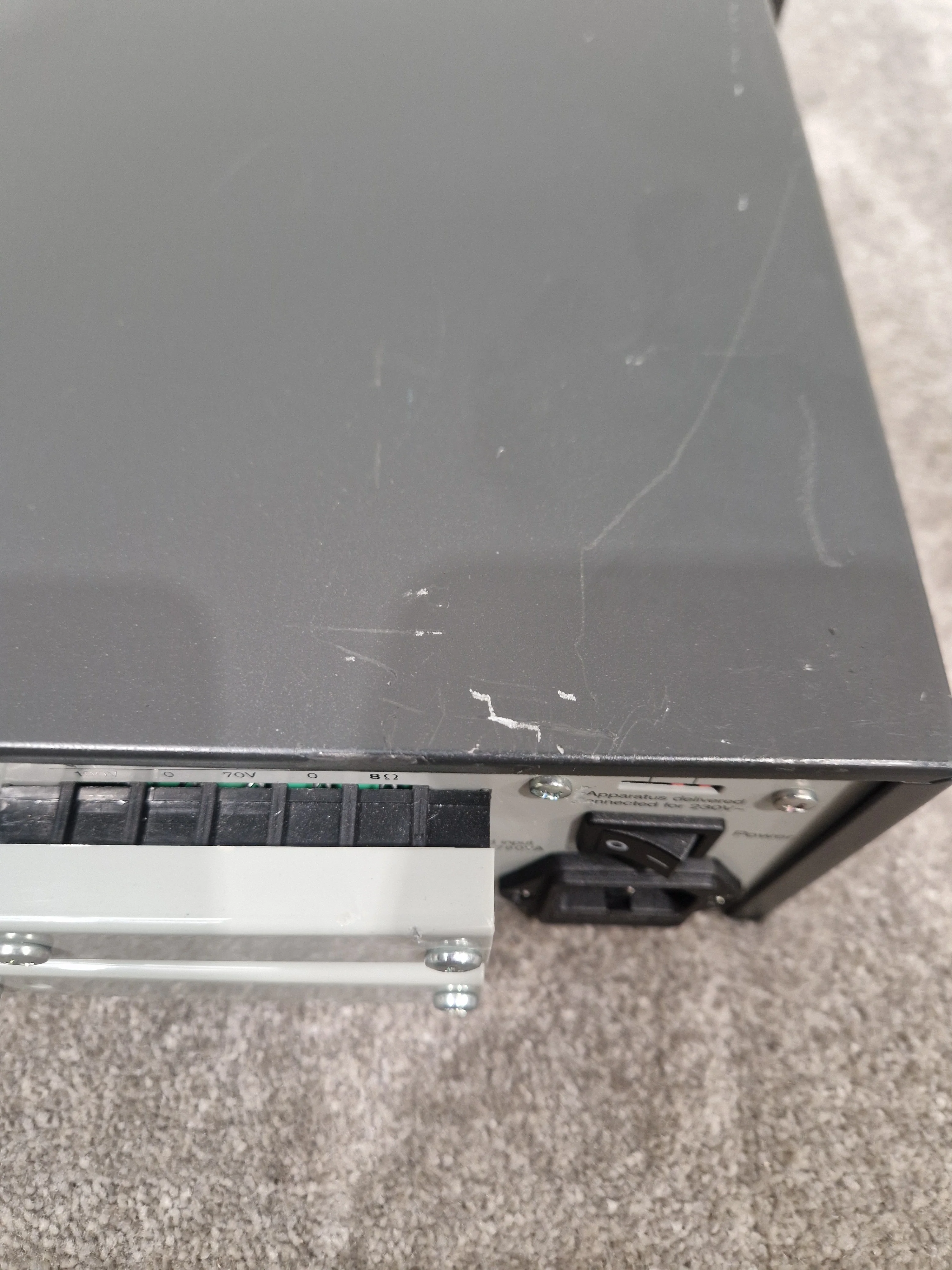 Plena 240w Power amp - High Power, Reliable - Very Good - Image 4