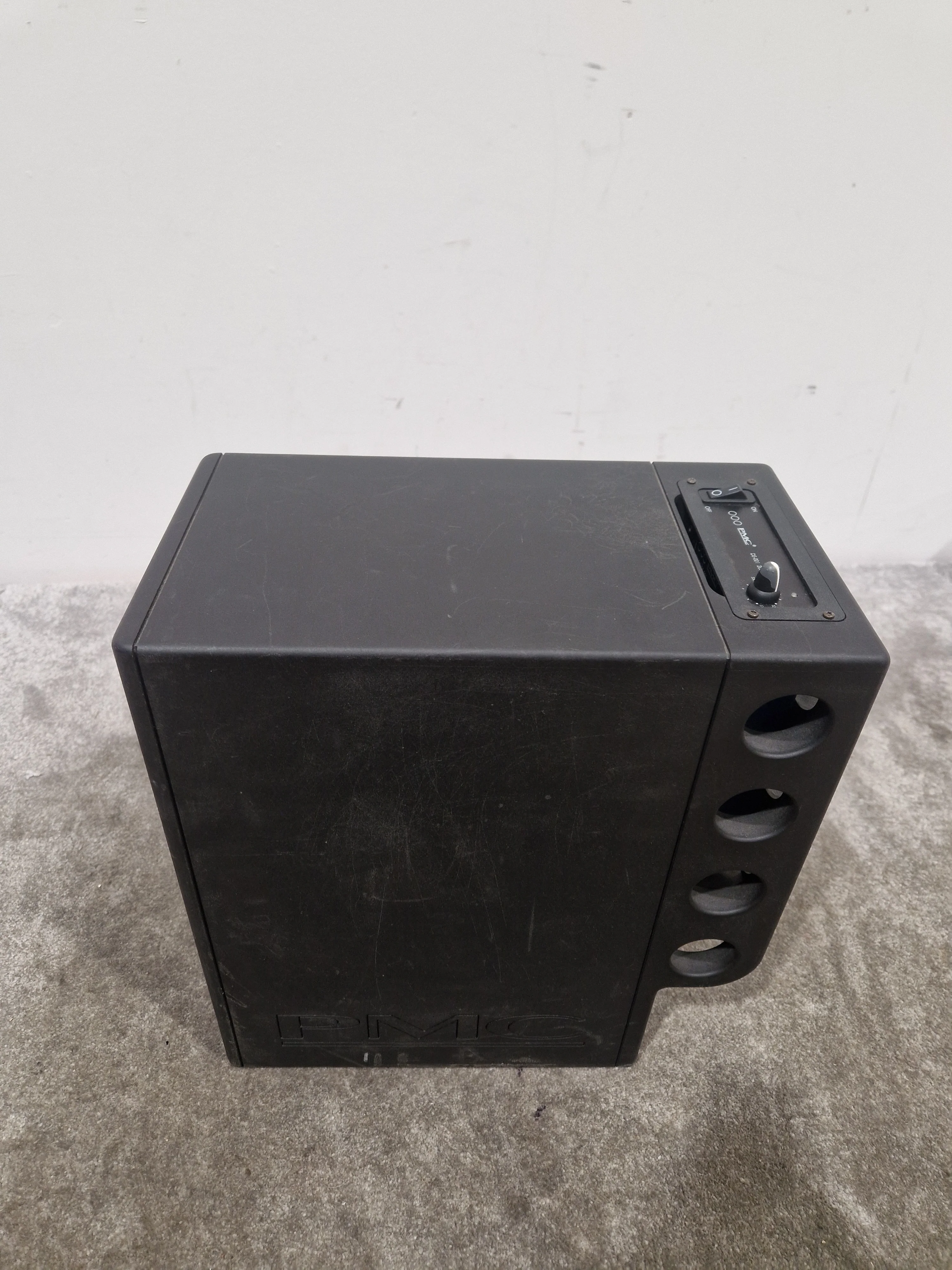 PMC TB2S Black Single Monitor - Compact Design - Very Good w/ Original Box - Image 10