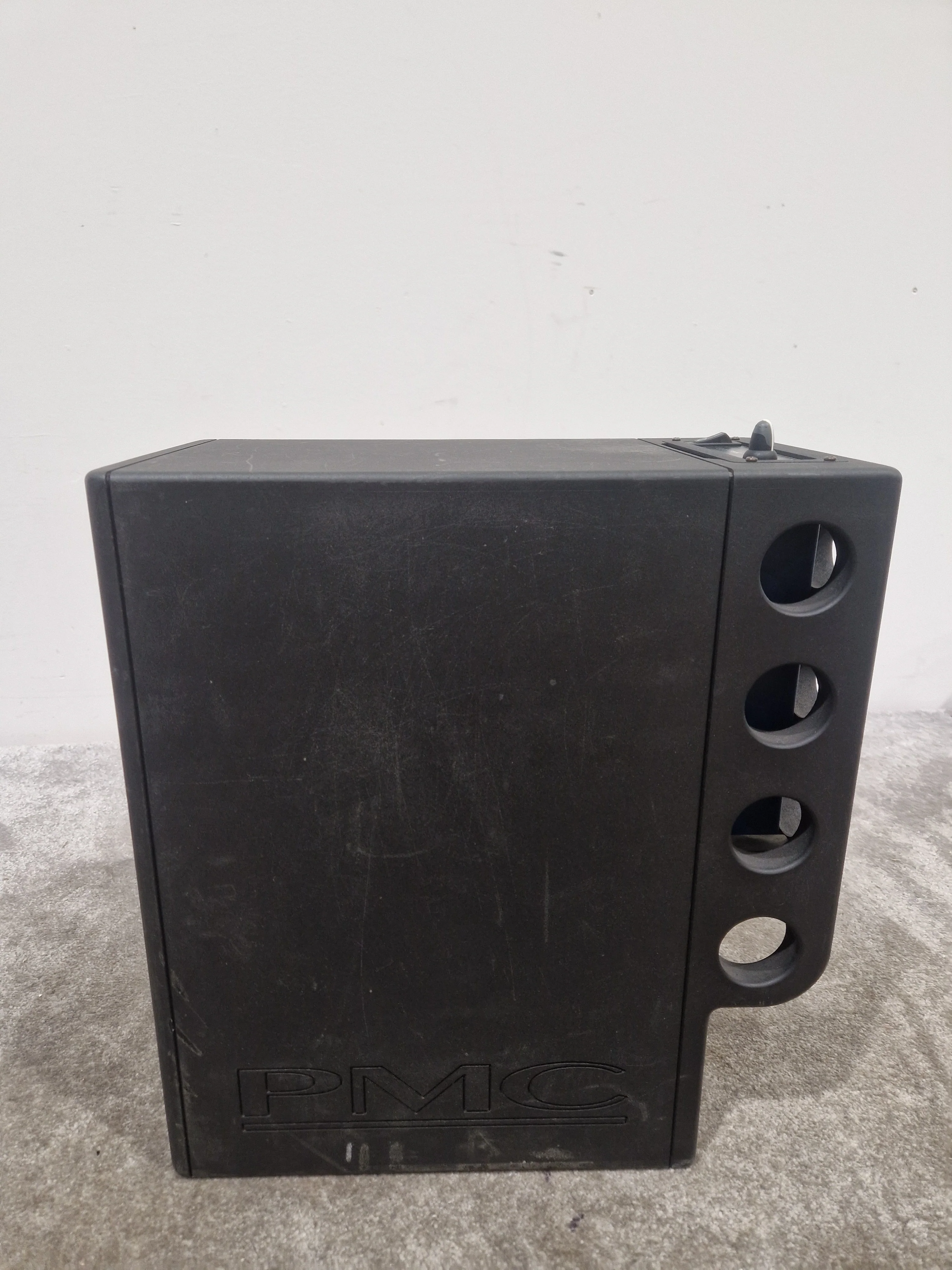 PMC TB2S Black Single Monitor - Compact Design - Very Good w/ Original Box - Image 4