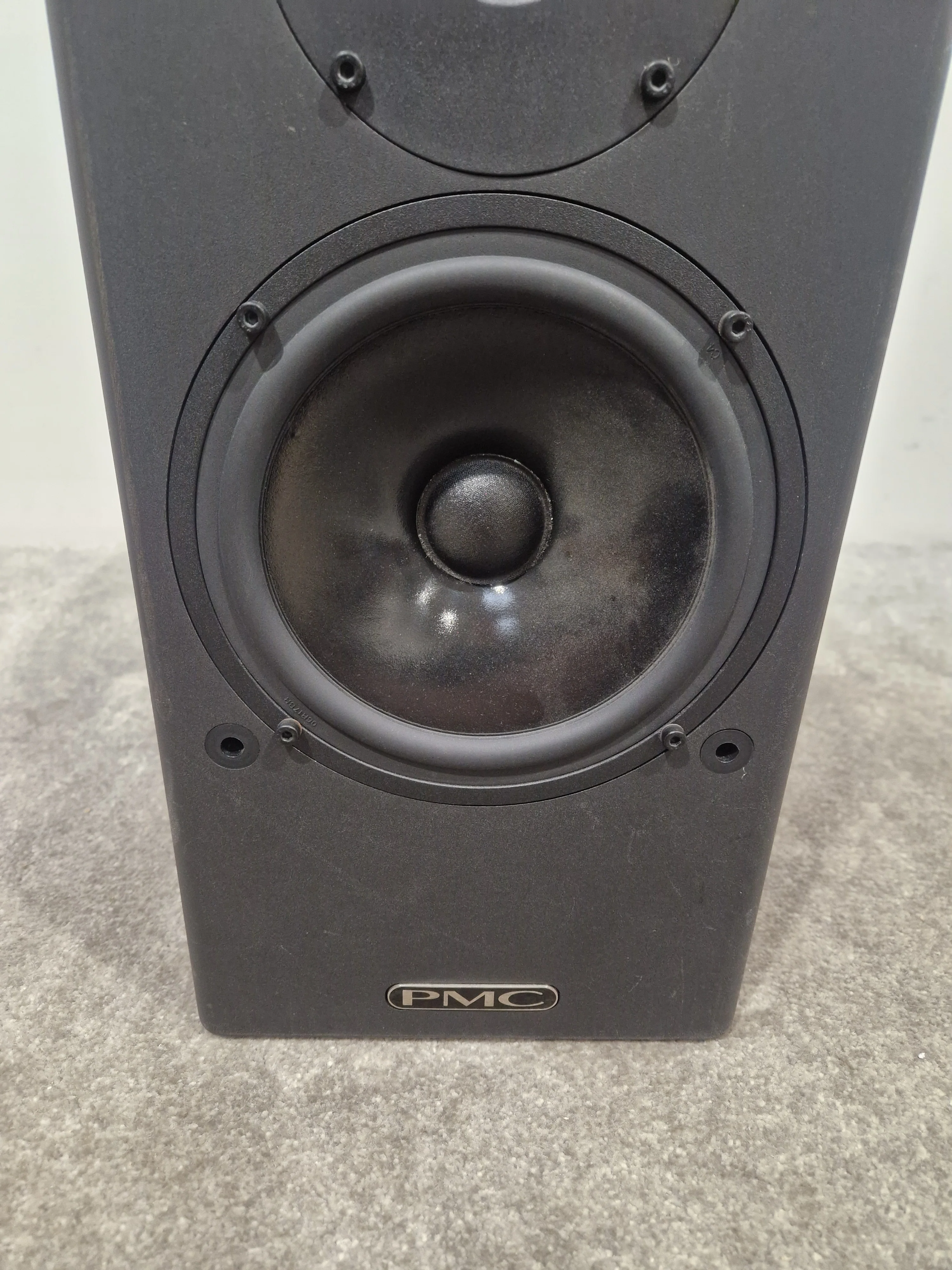 PMC TB2S Black Single Monitor - Compact Design - Very Good w/ Original Box - Image 6