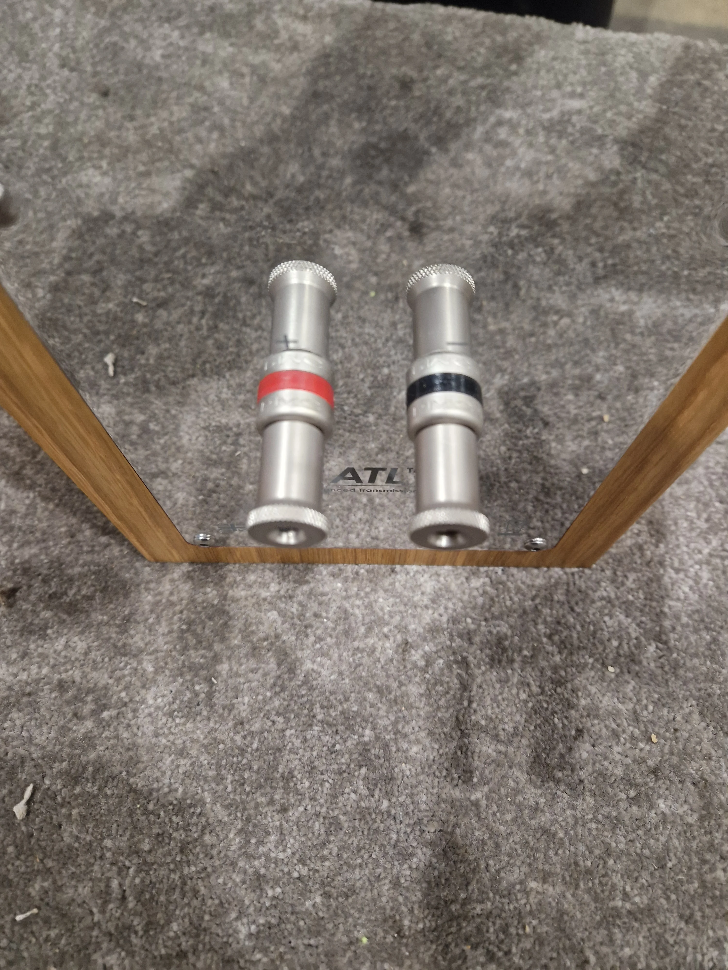PMC TWENTY5 23 Floorstanding Speaker Pair Walnut - Advanced Transmission Line - Excellent w/ Original Box & Speaker feet - Image 12