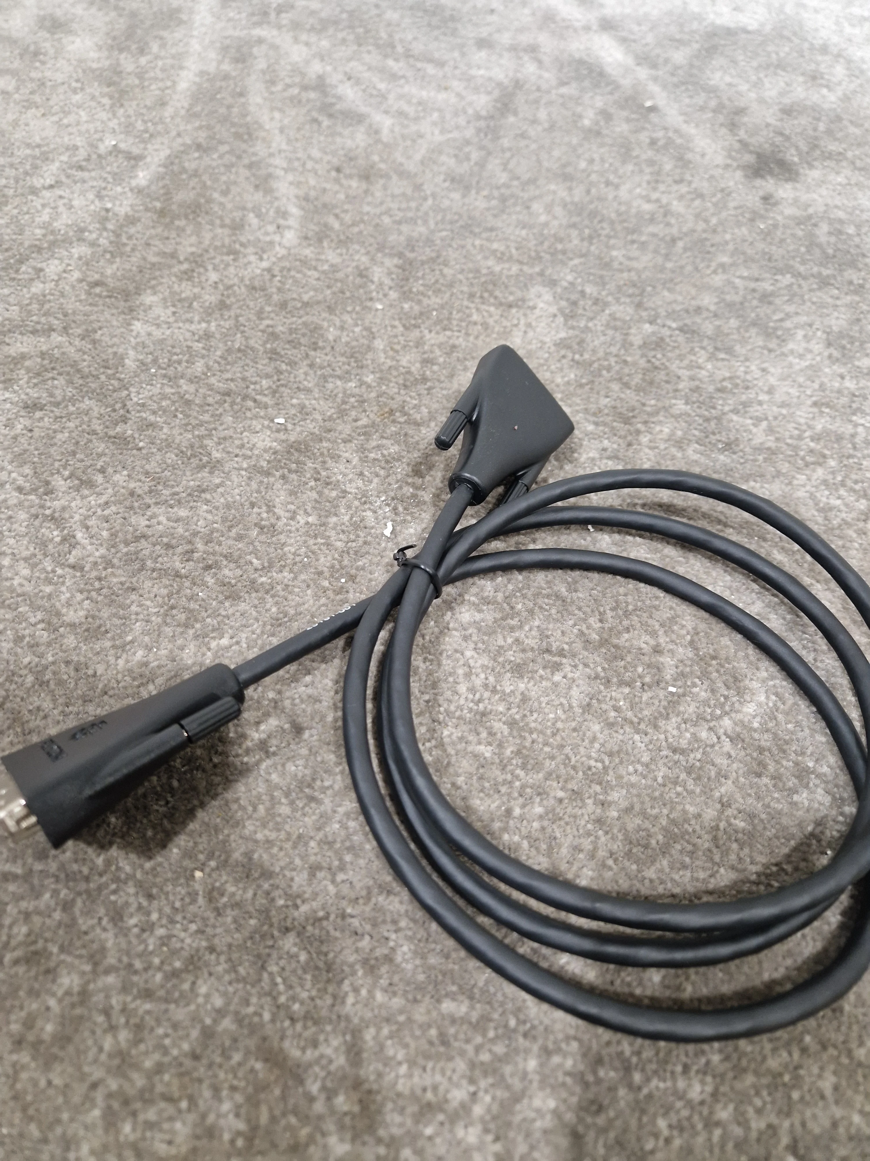 Polycom DVI TO-DVI Cable 2M - Premium Quality - Excellent - Image 8