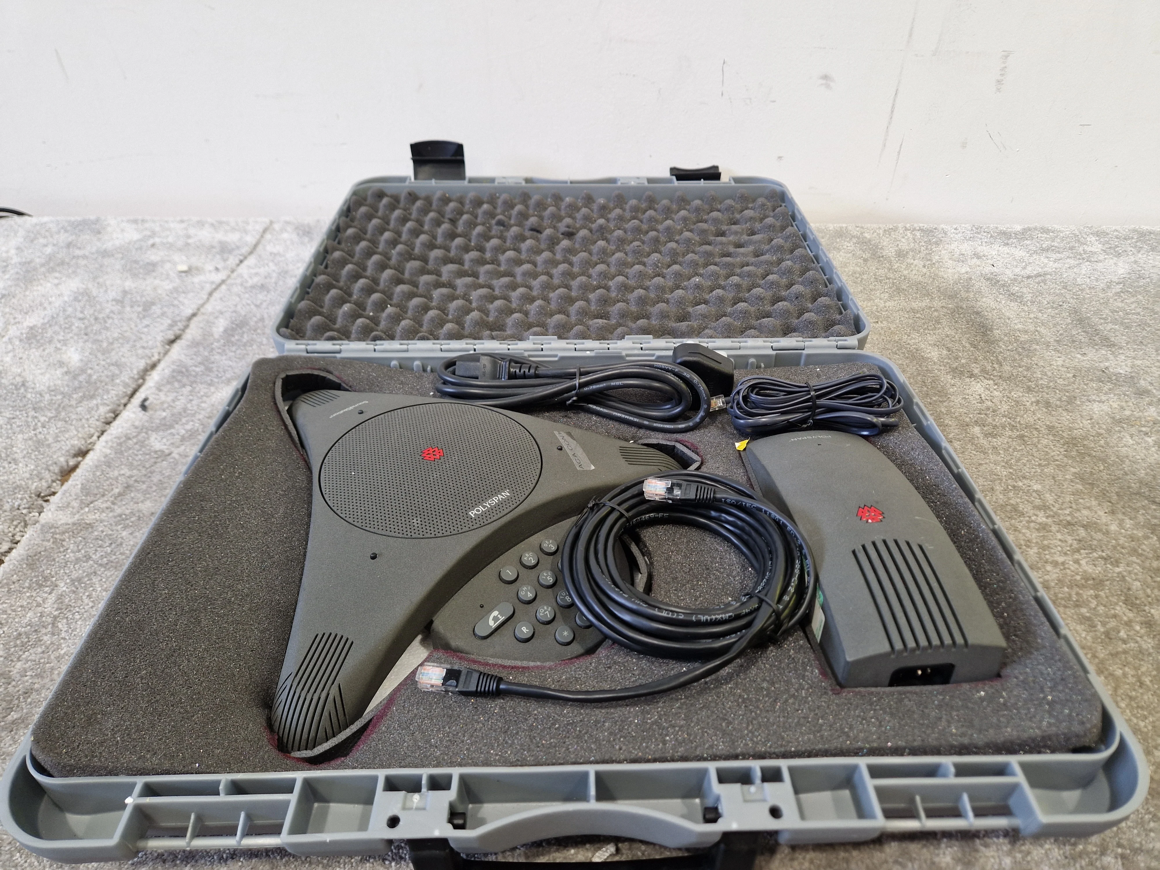Polyspan Soundstudio Conference Phone System – Very Good w/ Hard Case - Image 10