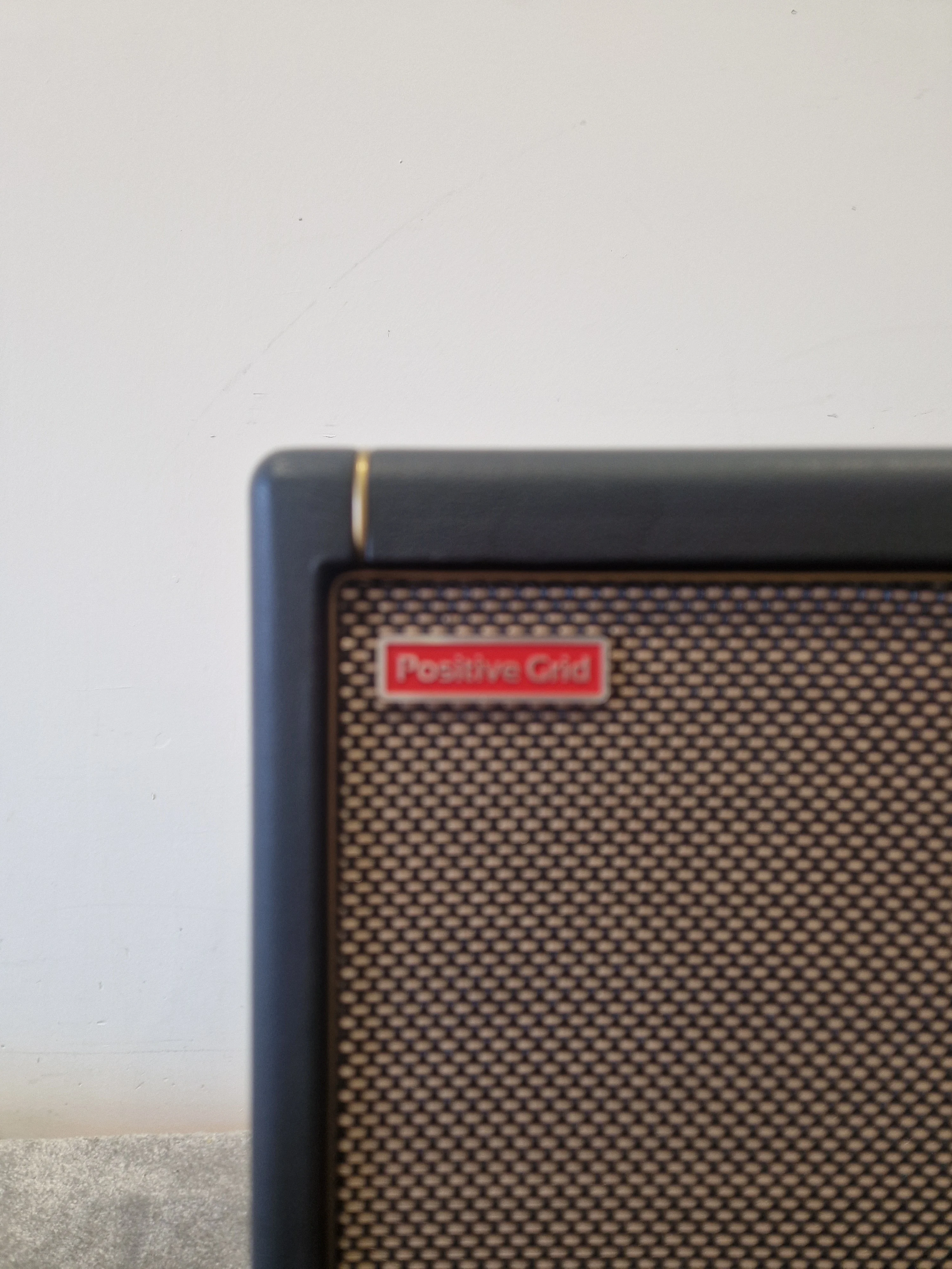 Positive Grid Spark CAB - CABINET - Black - Excellent w/ Original Box & Cables - Image 3
