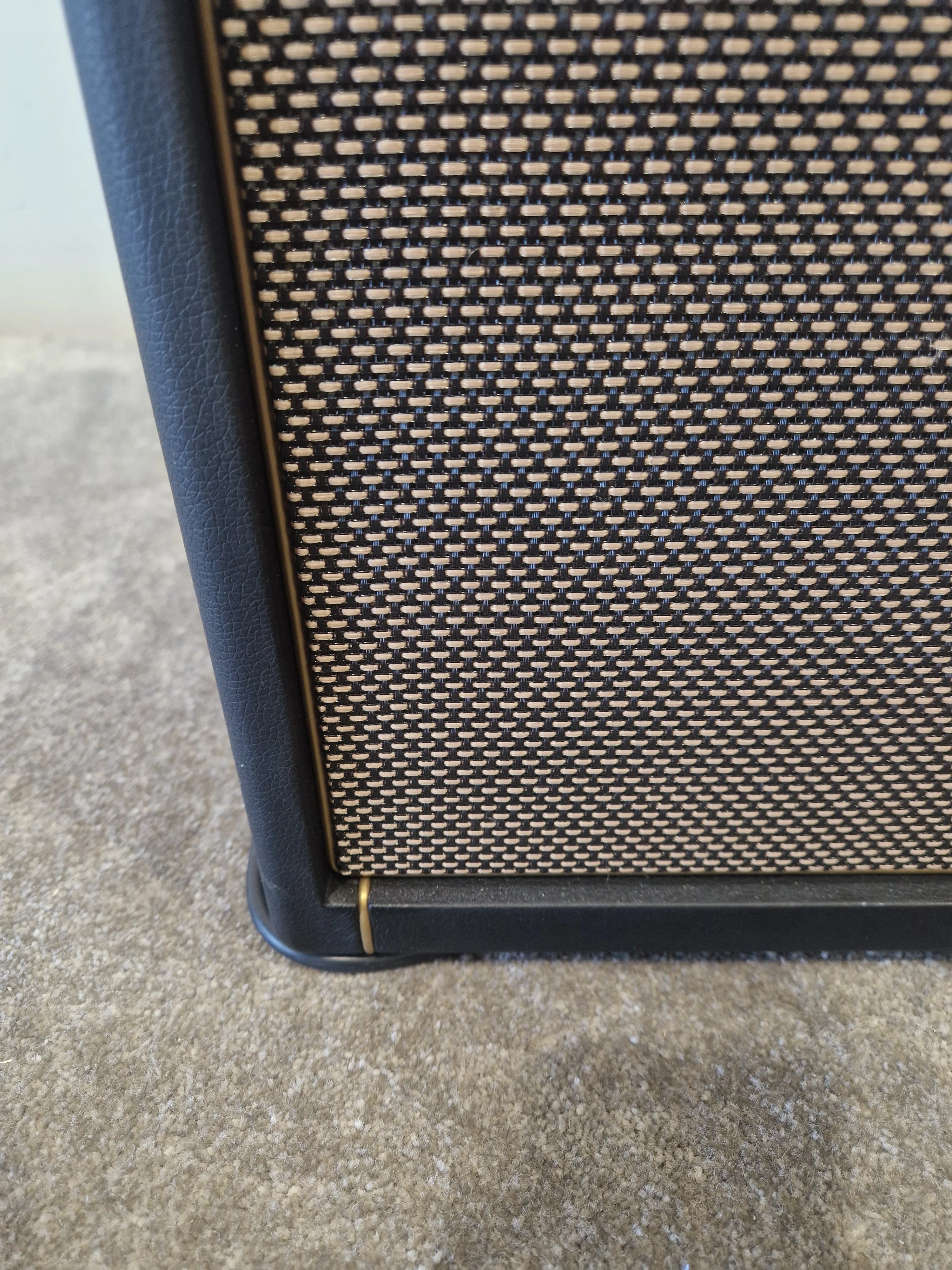 Positive Grid Spark CAB - CABINET - Black - Excellent w/ Original Box & Cables - Image 4
