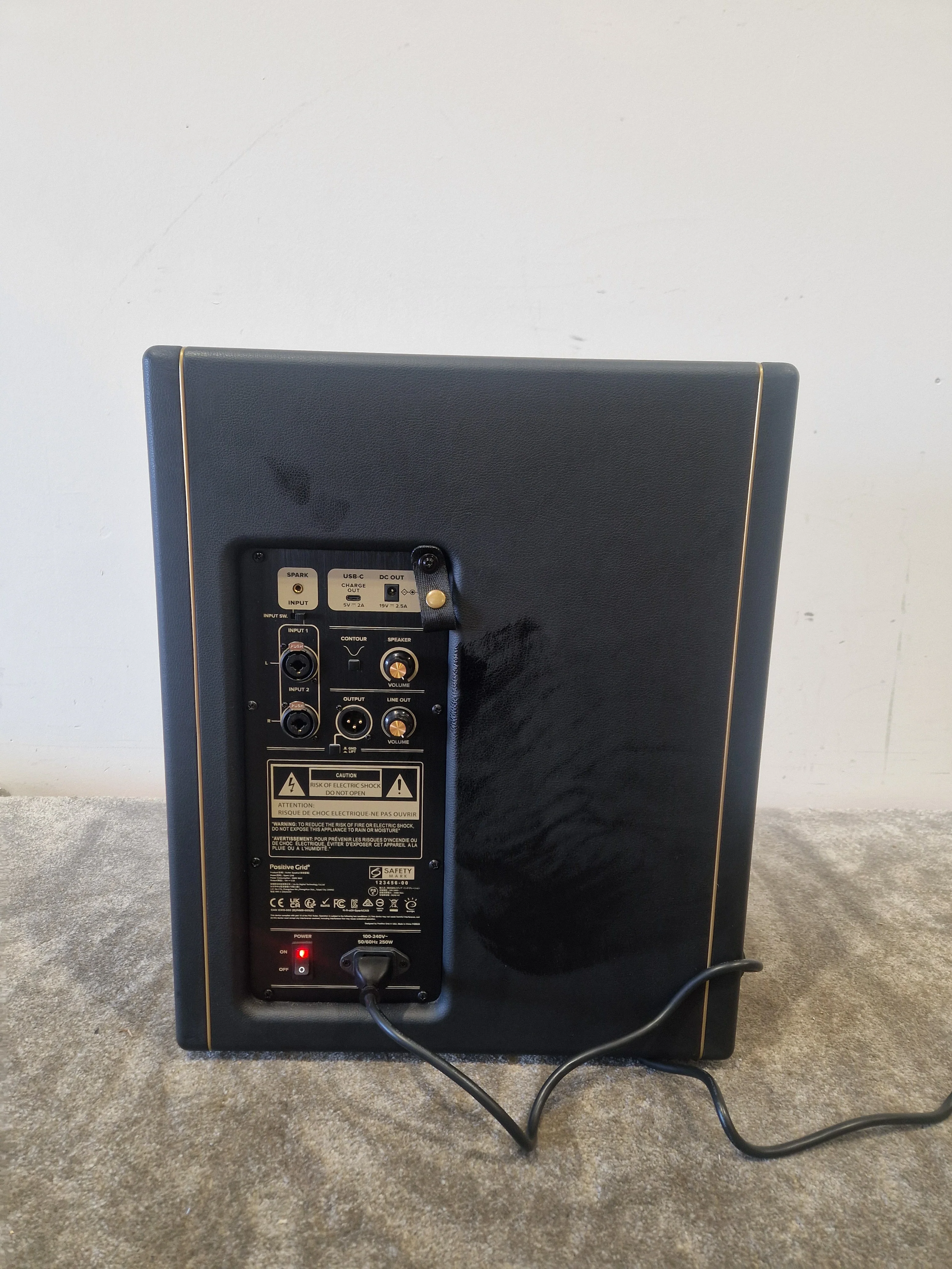Positive Grid Spark CAB - CABINET - Black - Excellent w/ Original Box & Cables - Image 8