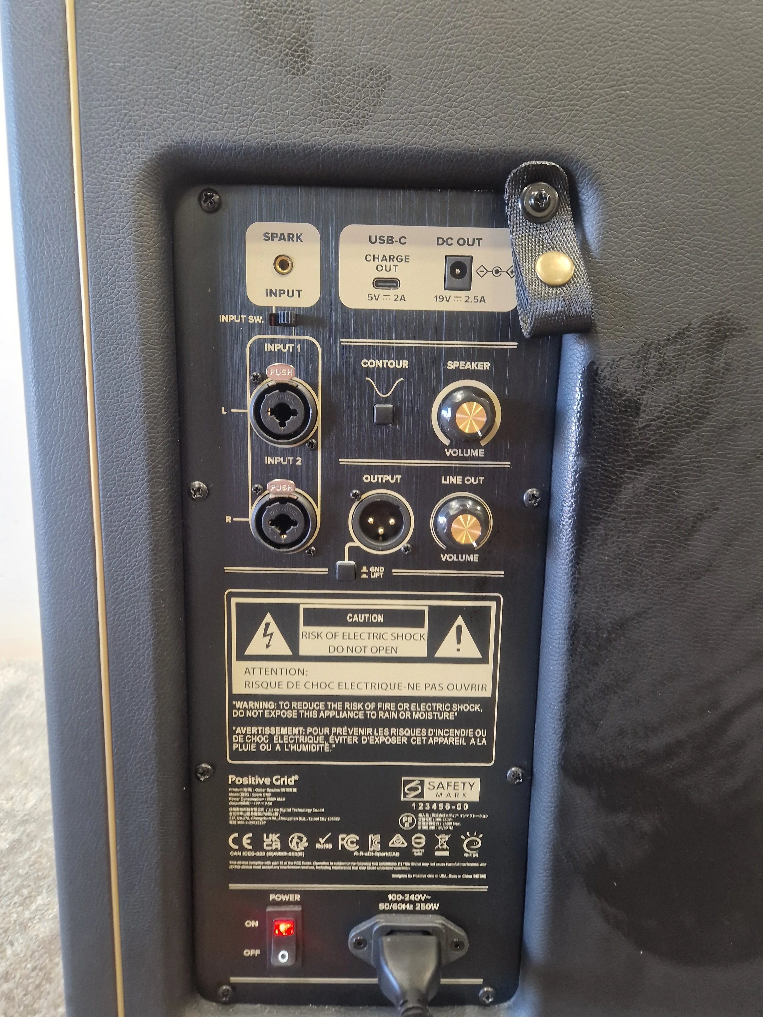 Positive Grid Spark CAB - CABINET - Black - Excellent w/ Original Box & Cables - Image 9