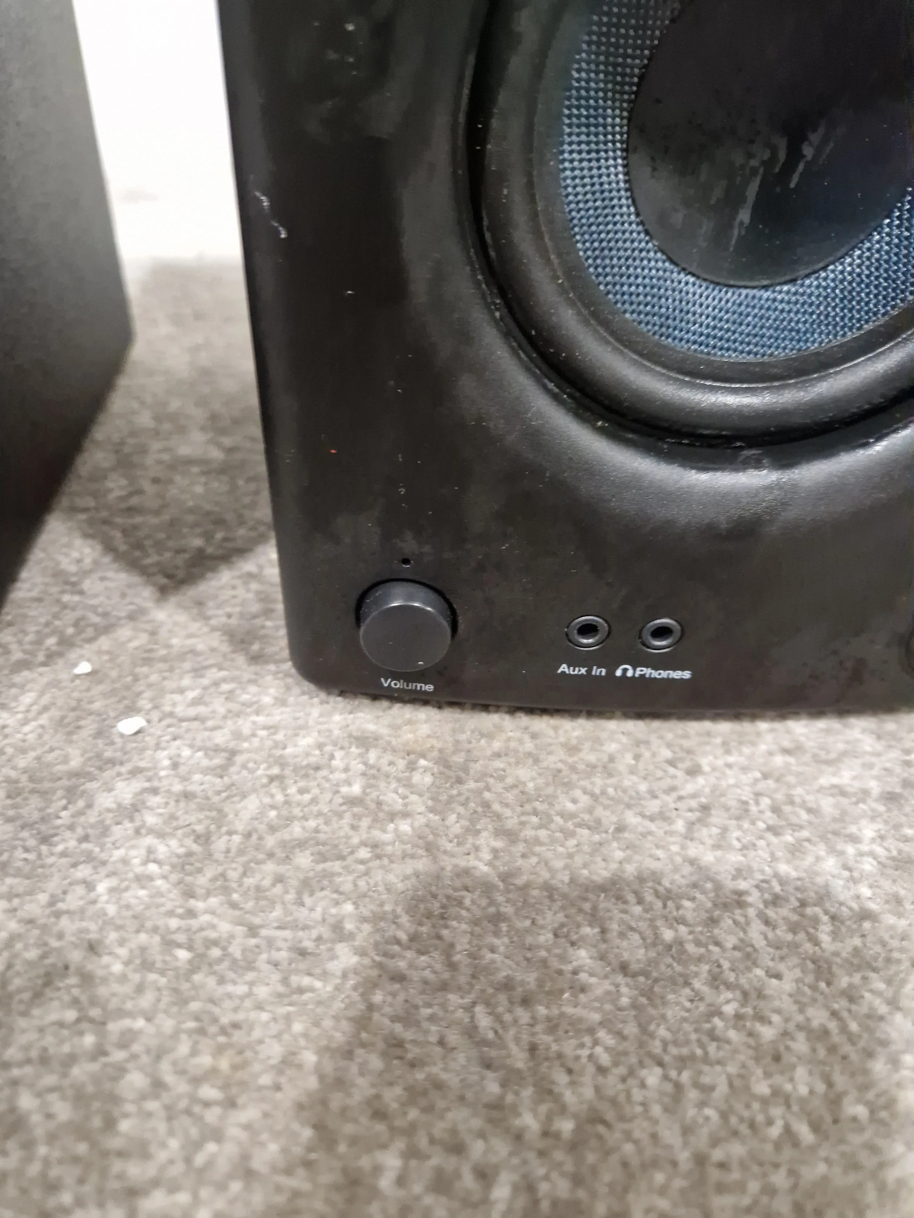 Presonus ERIS E3.5 Black Studio Monitors - 3.5" Woofer - Excellent w/ Original Box & Power Cable - Image 5