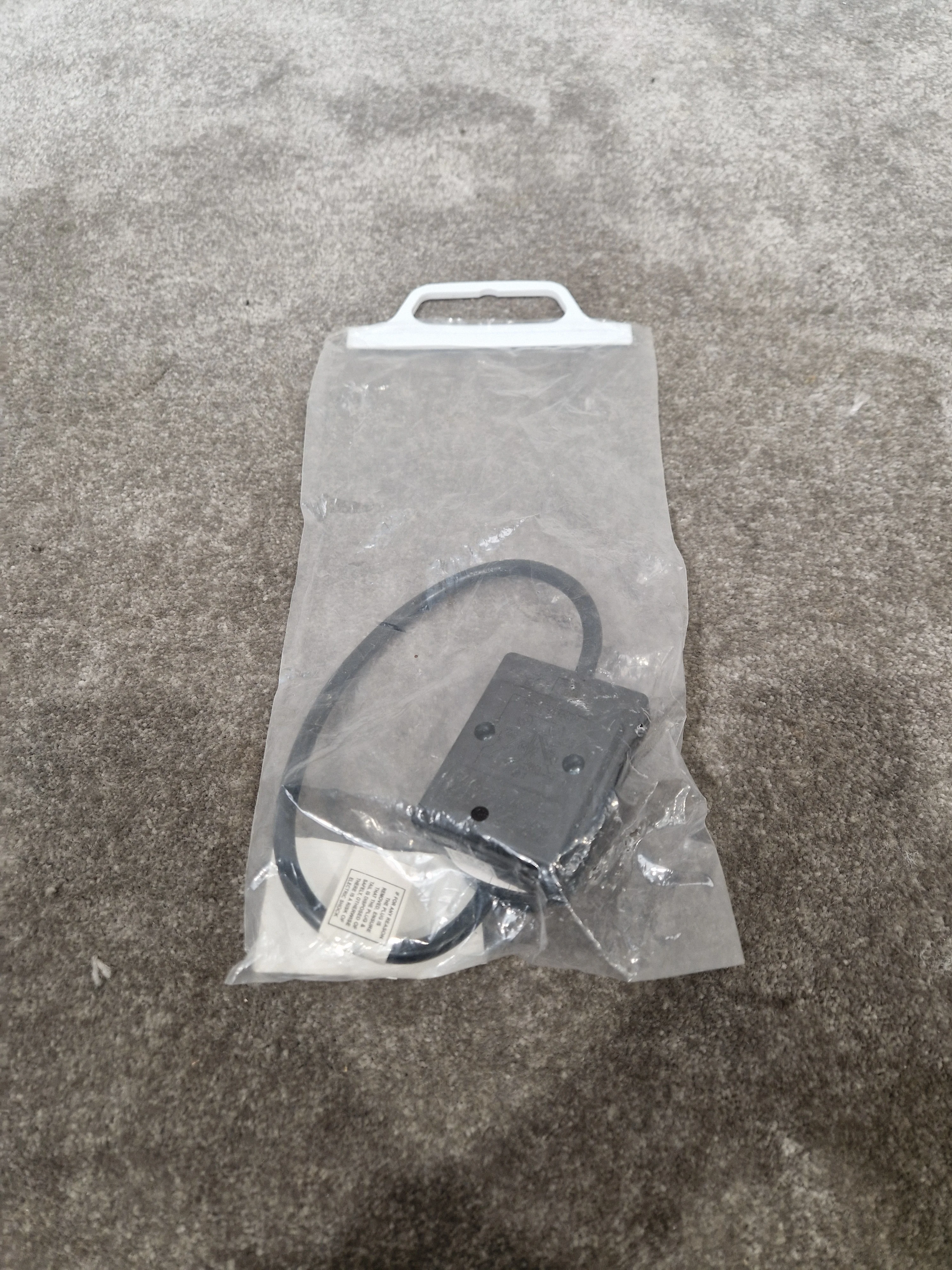 PRO-ELEC Extension Lead One Gang 0.5m - Compact Power Extension - Excellent w/ Original Packaging - Image 2