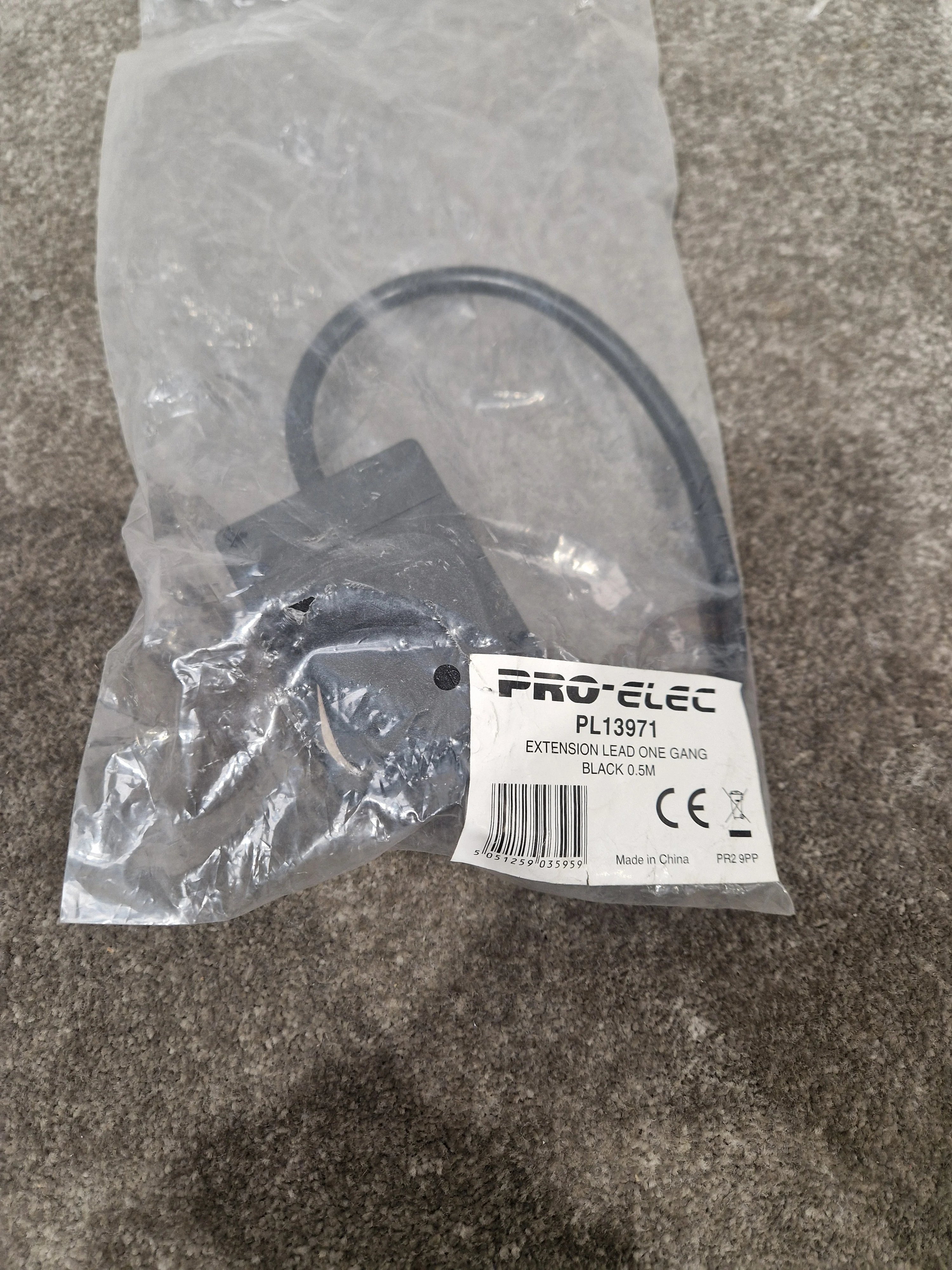 PRO-ELEC Extension Lead One Gang 0.5m - Compact Power Extension - Excellent w/ Original Packaging - Image 5
