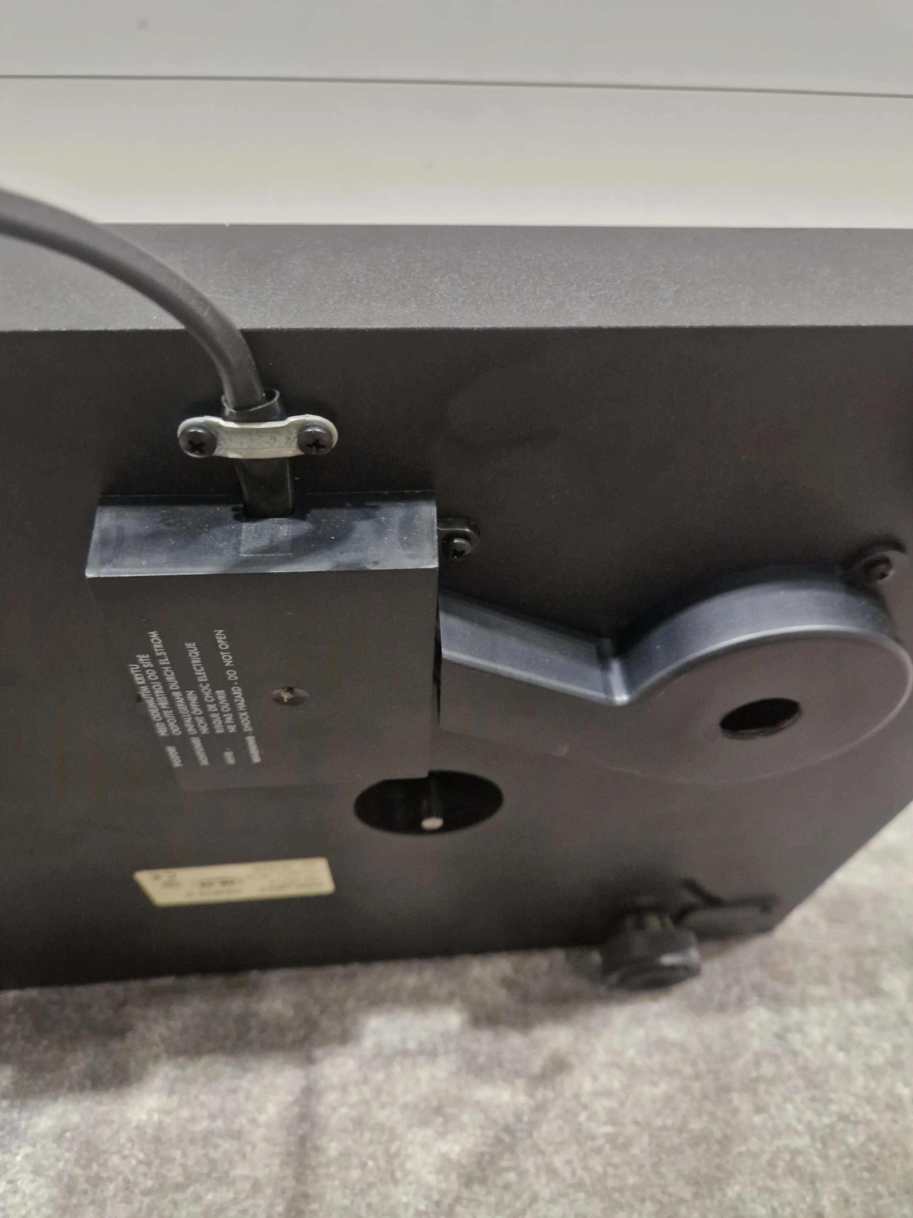 Pro-Ject Debut II - Turntable - Black - Spares or Repair - Image 4