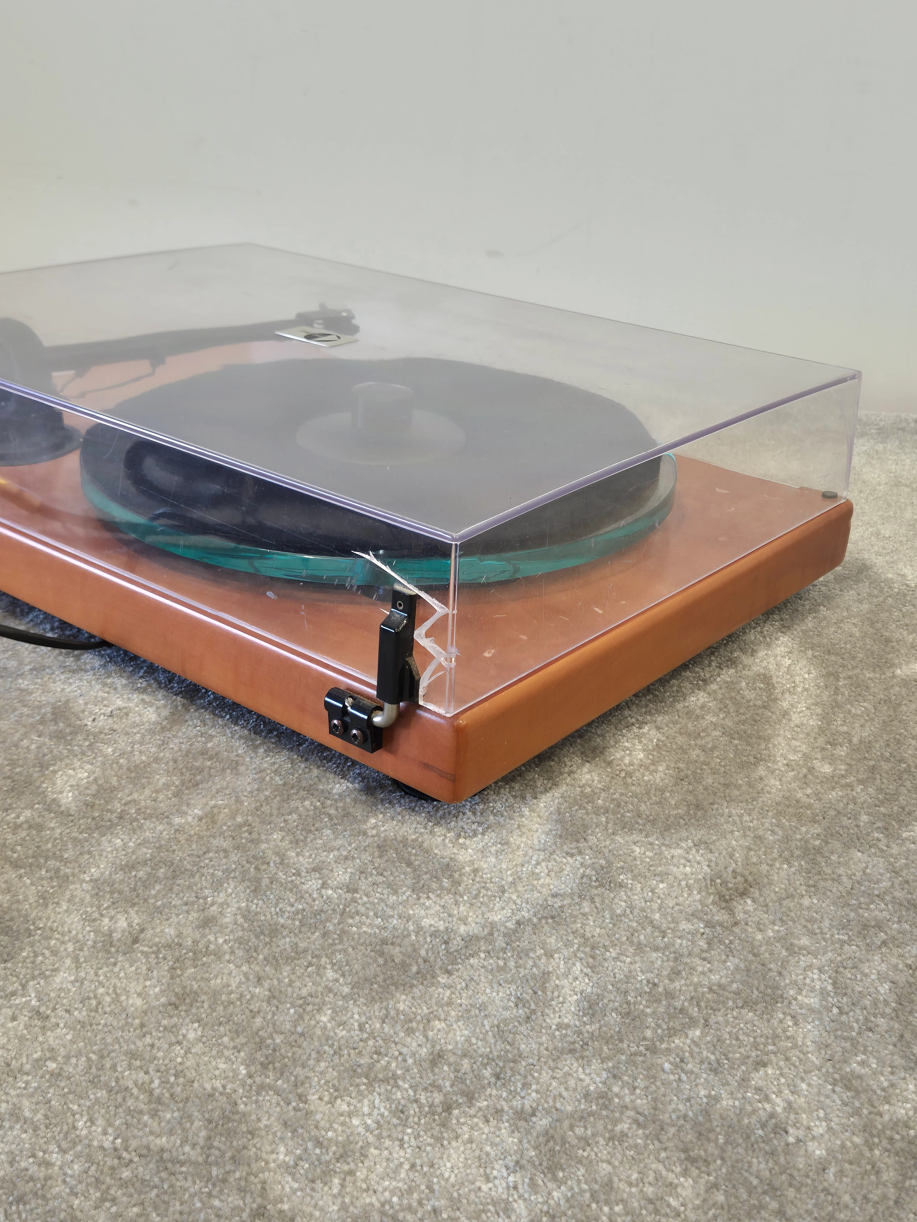 Pro-Ject P2.9 - Belt-Driven Turntable (Spares or Repairs) - Image 11