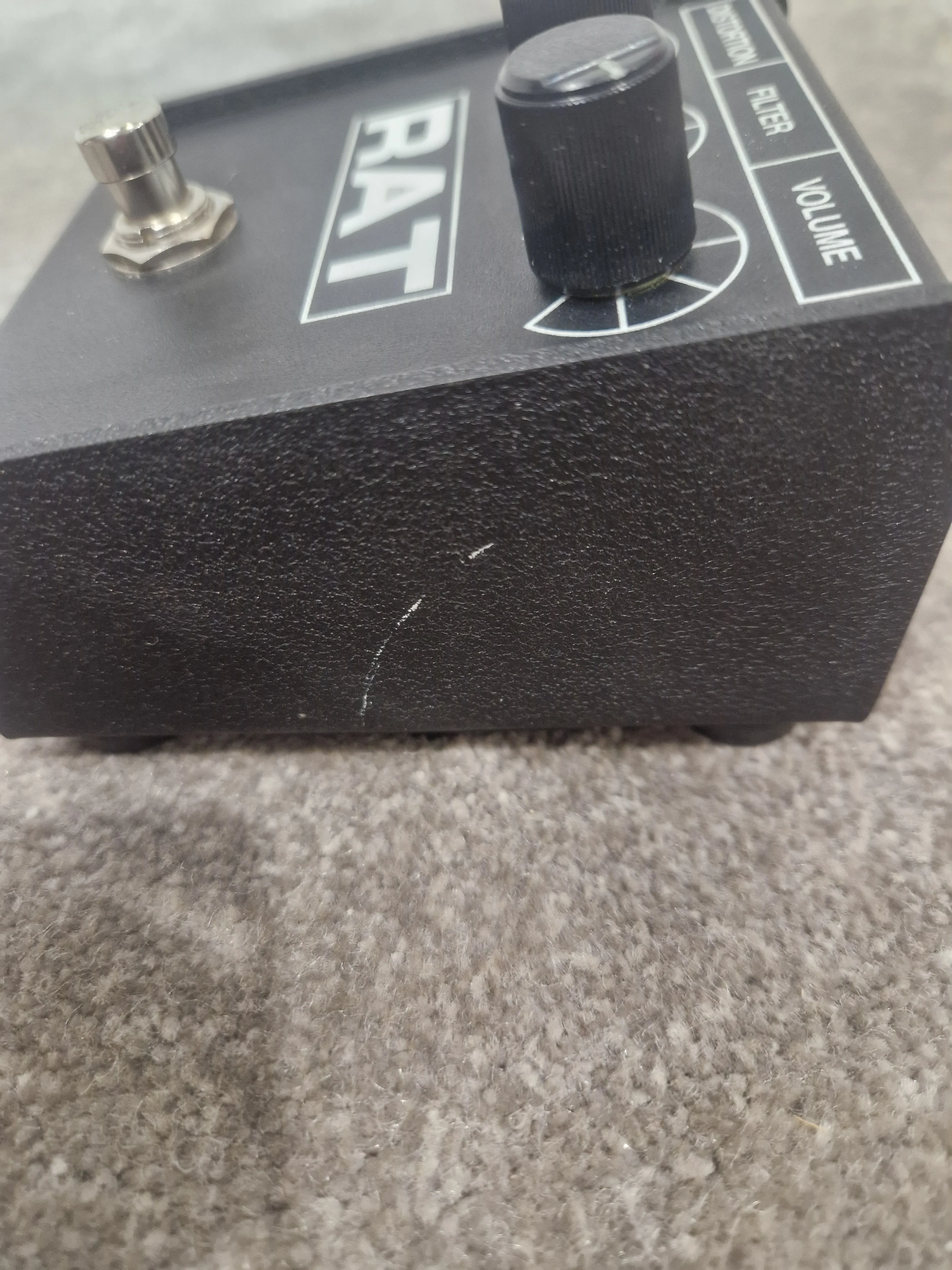 Proco Rat Distortion Pedal Effects Pedal - Classic Distortion Tone, Durable Build - Excellent w/ Guitar cables - Image 8
