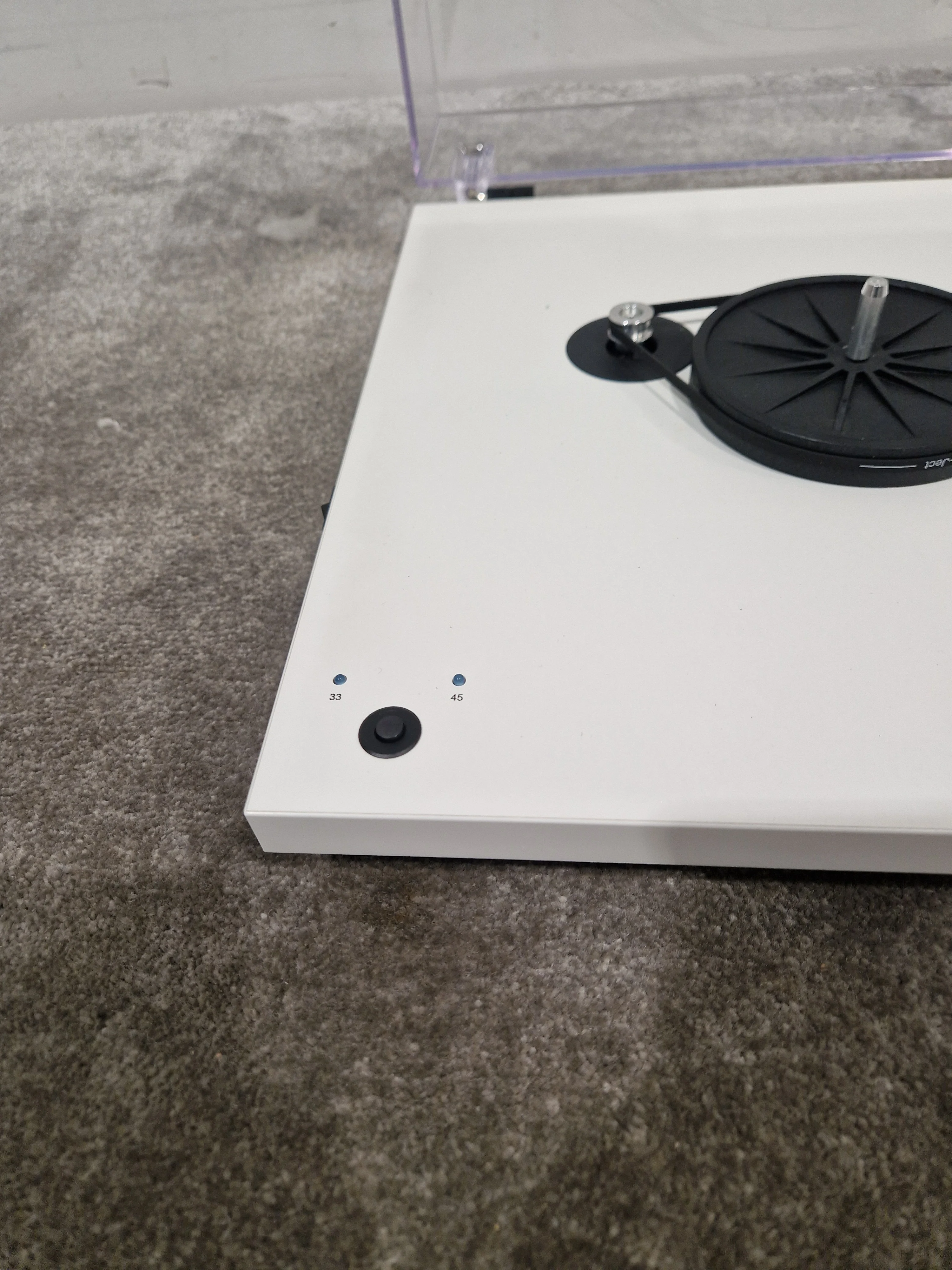 Project T1 Phono SB - Turntable with Preamp - Spares or Repair - Image 12