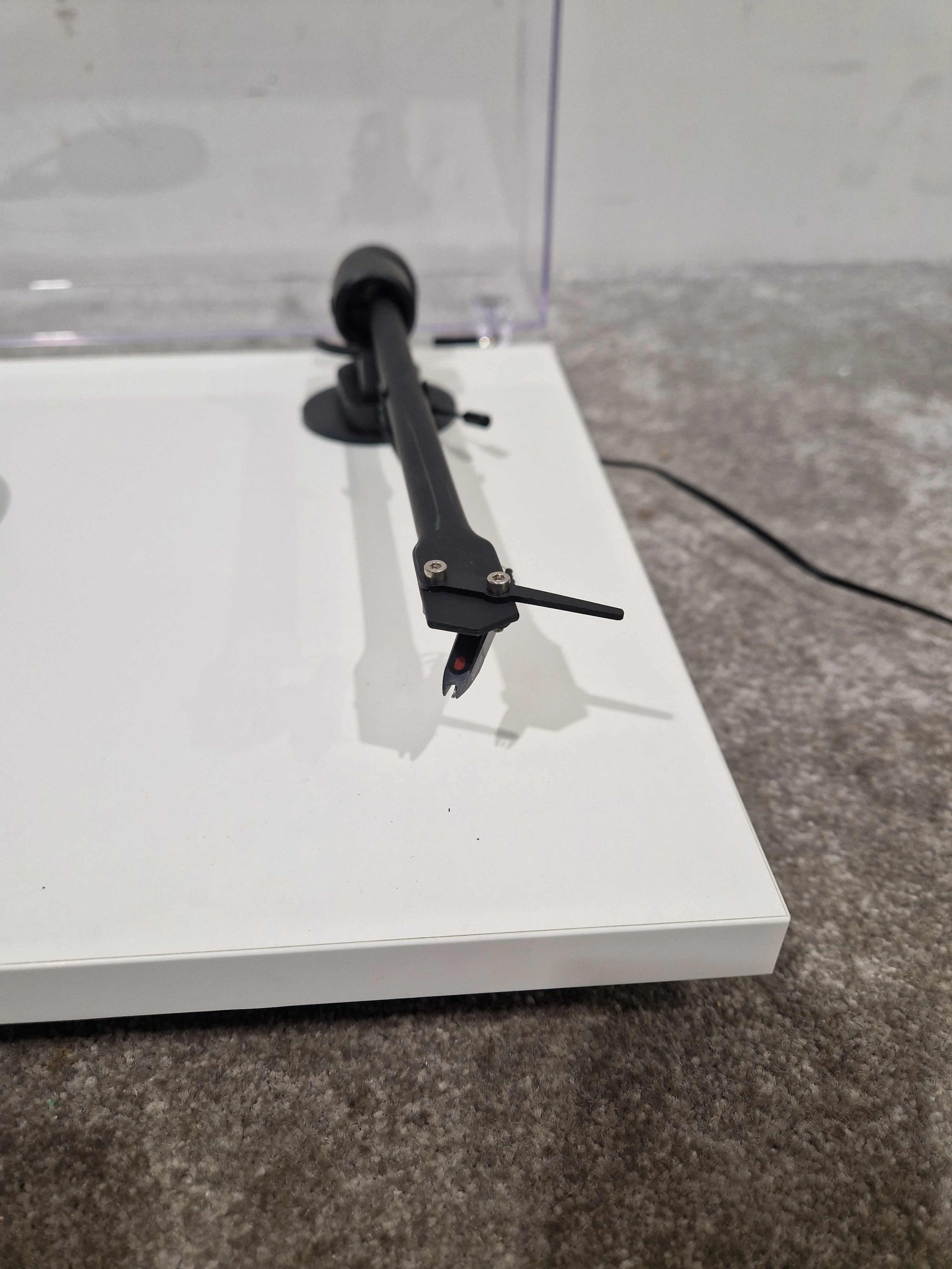Project T1 Phono SB - Turntable with Preamp - Spares or Repair - Image 6