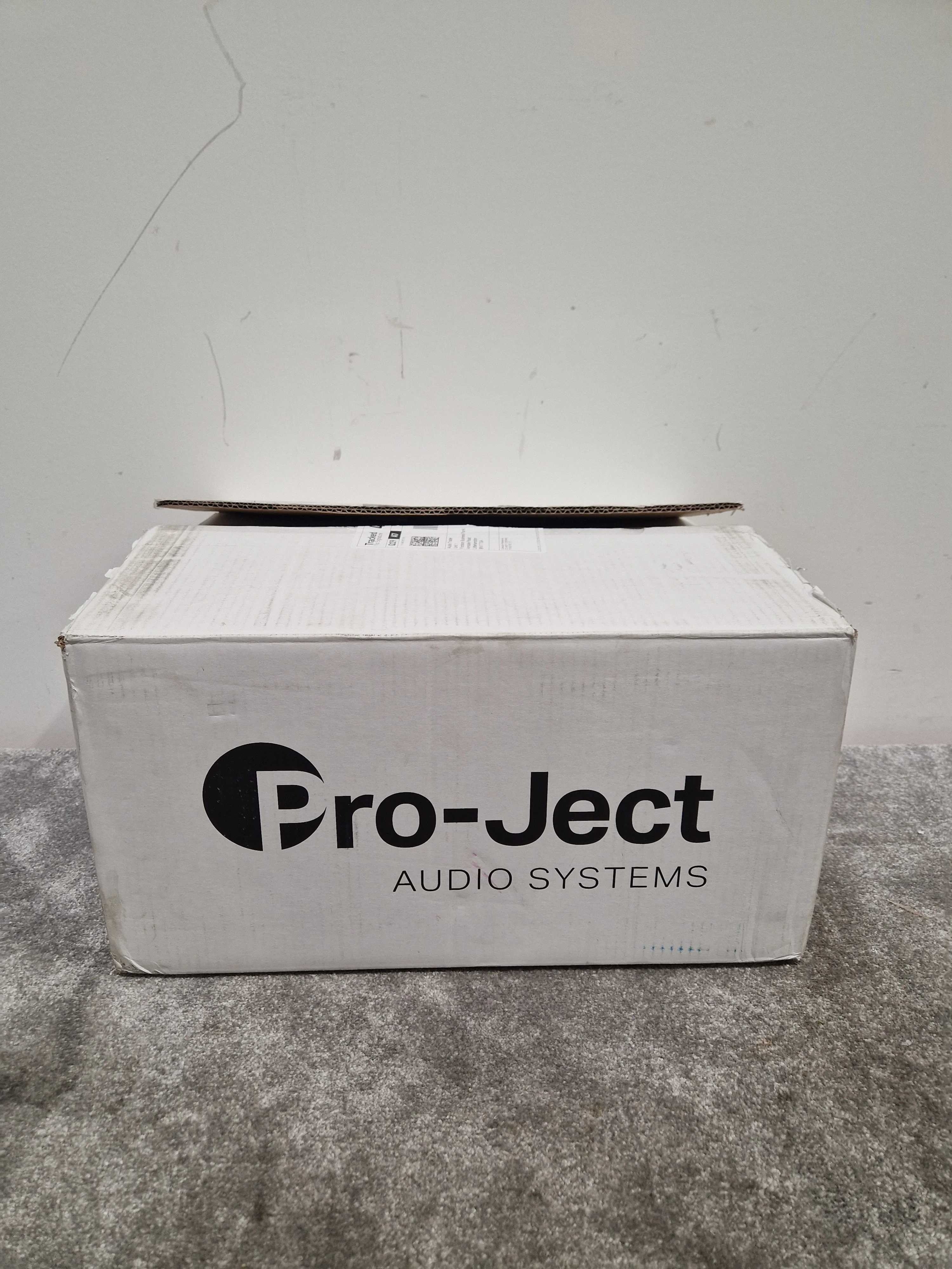 Project T1 Phono SB - Turntable with Preamp - Spares or Repair - Image 8