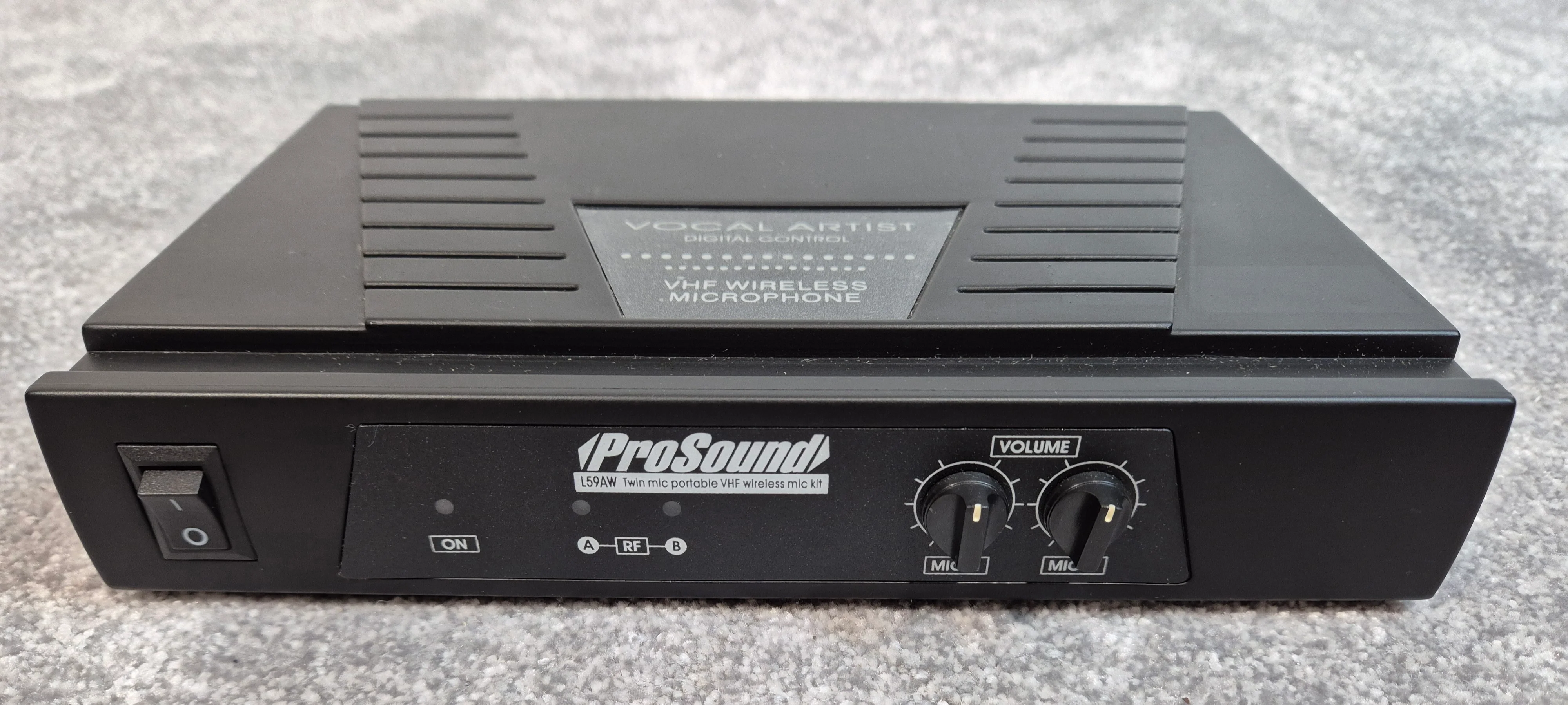 Prosound L59AW Twin Microphone Portable VHF Wireless + Black Case - Image 6