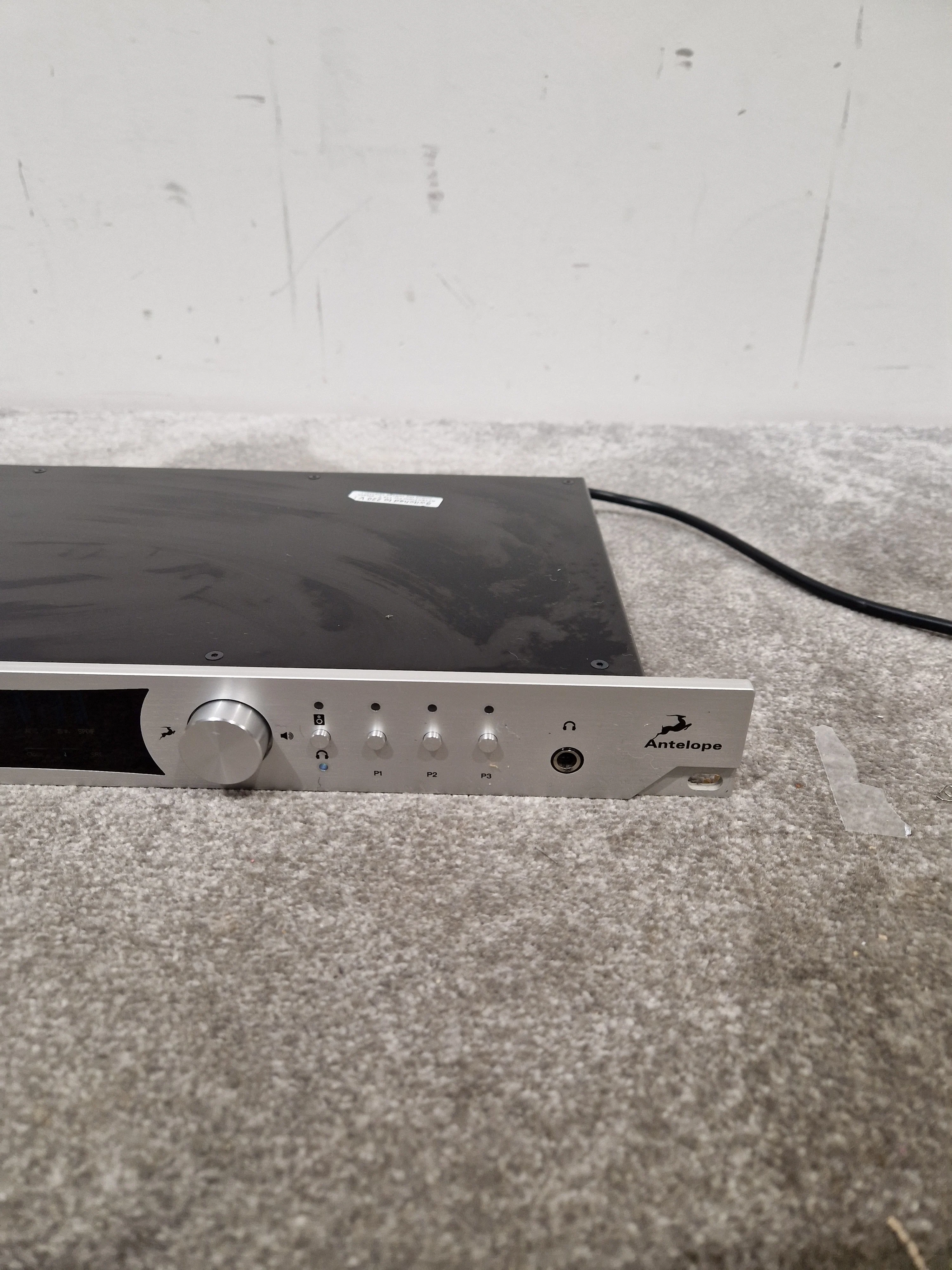 Antelope Pure 2 AD/DA Mastering Converter - High-Precision Conversion - Excellent w/ Original Box & Power Supply - Image 4