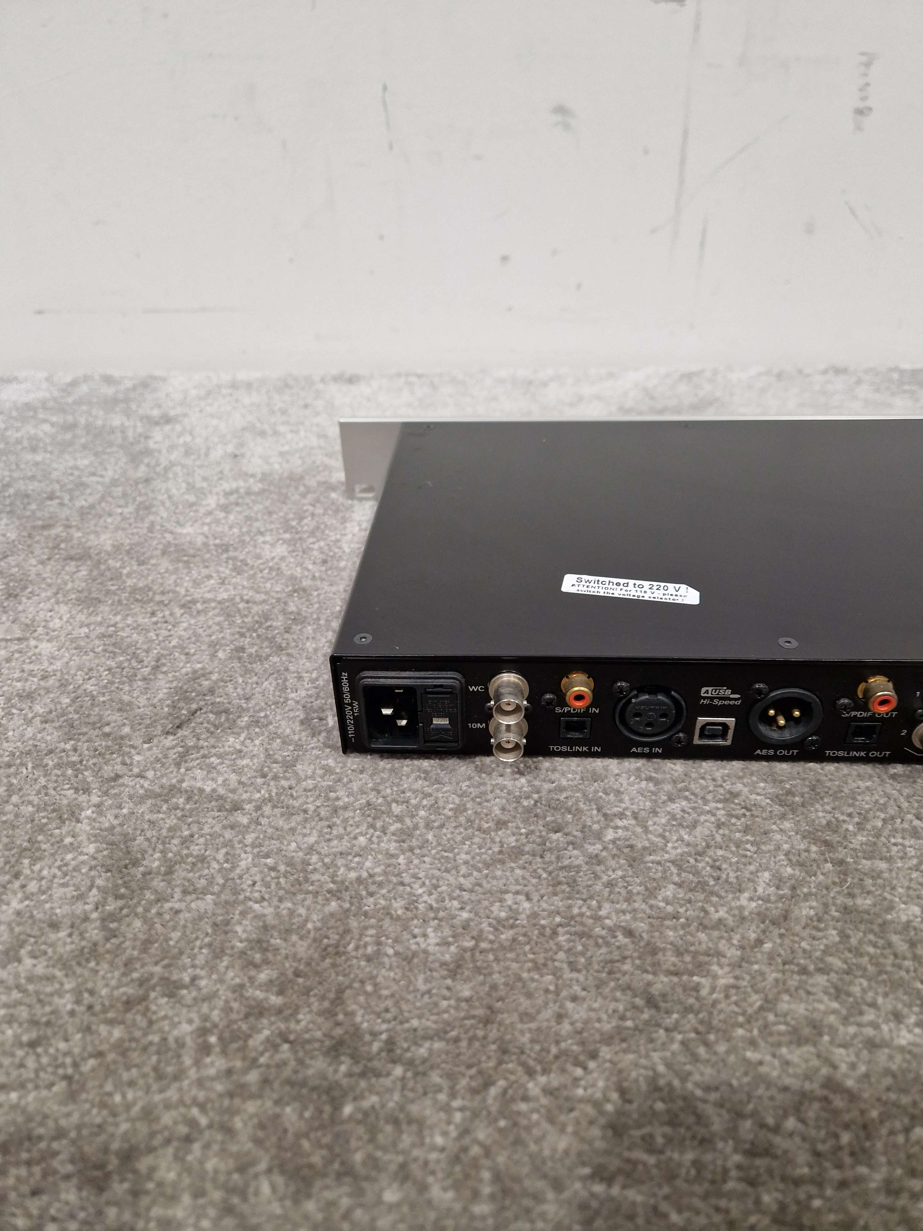 Antelope Pure 2 AD/DA Mastering Converter - High-Precision Conversion - Excellent w/ Original Box & Power Supply - Image 8