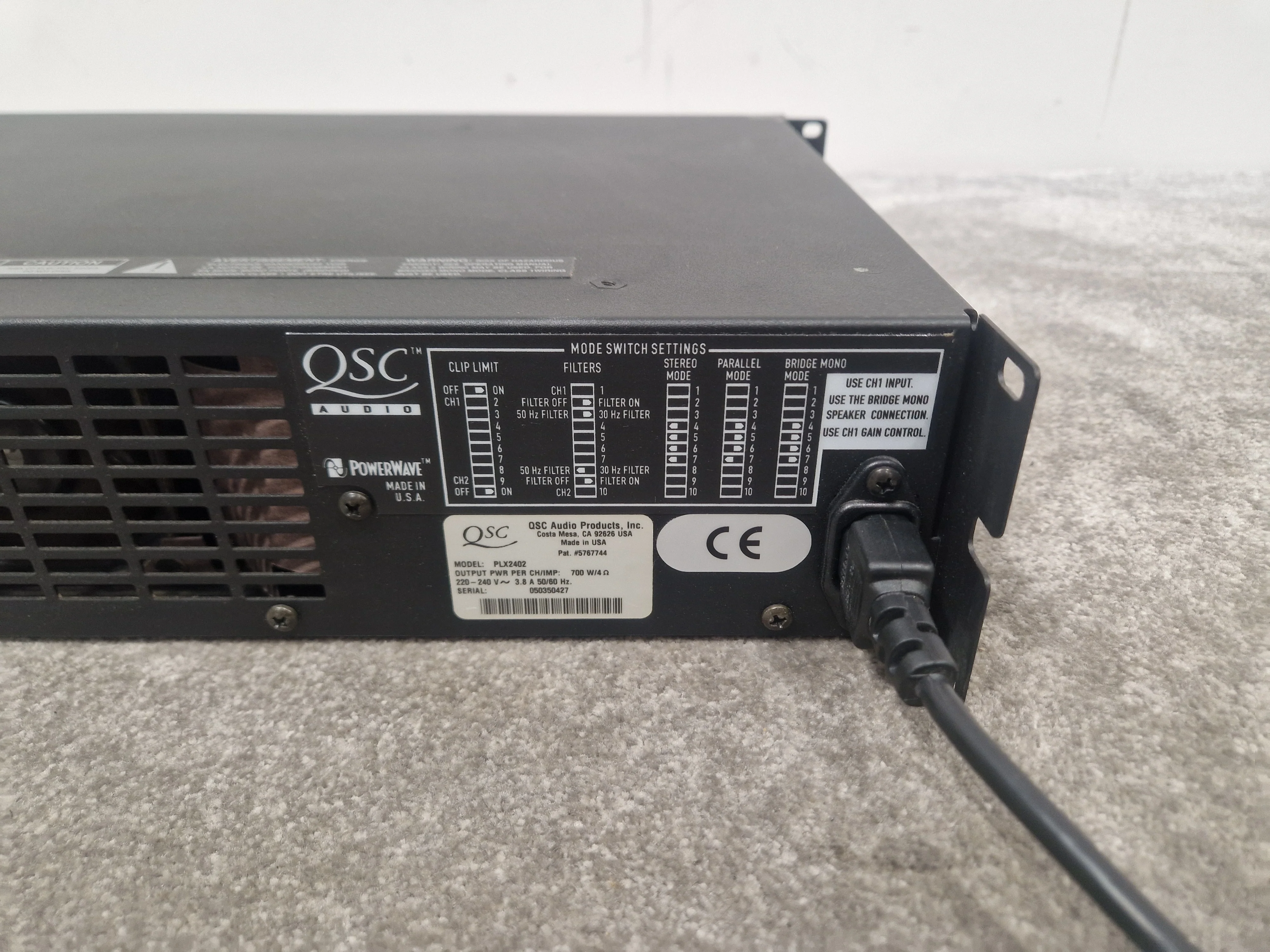 QSC Audio PLX2402 700w 2 channel amp - High Power, Reliable - Very Good - Image 3