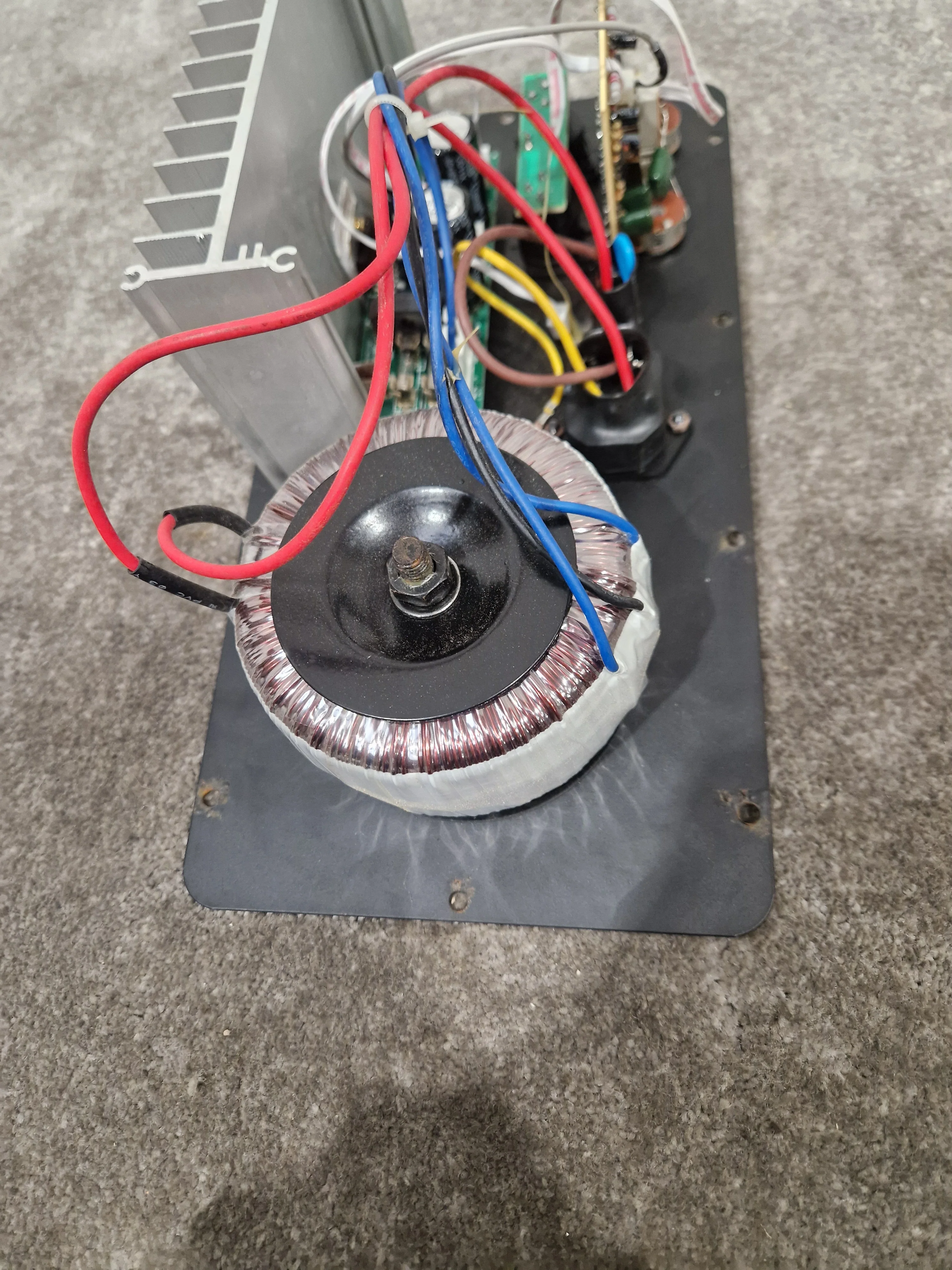QTX 170.755uk Speaker Motherboard - Precision Audio Control - Excellent - Image 3
