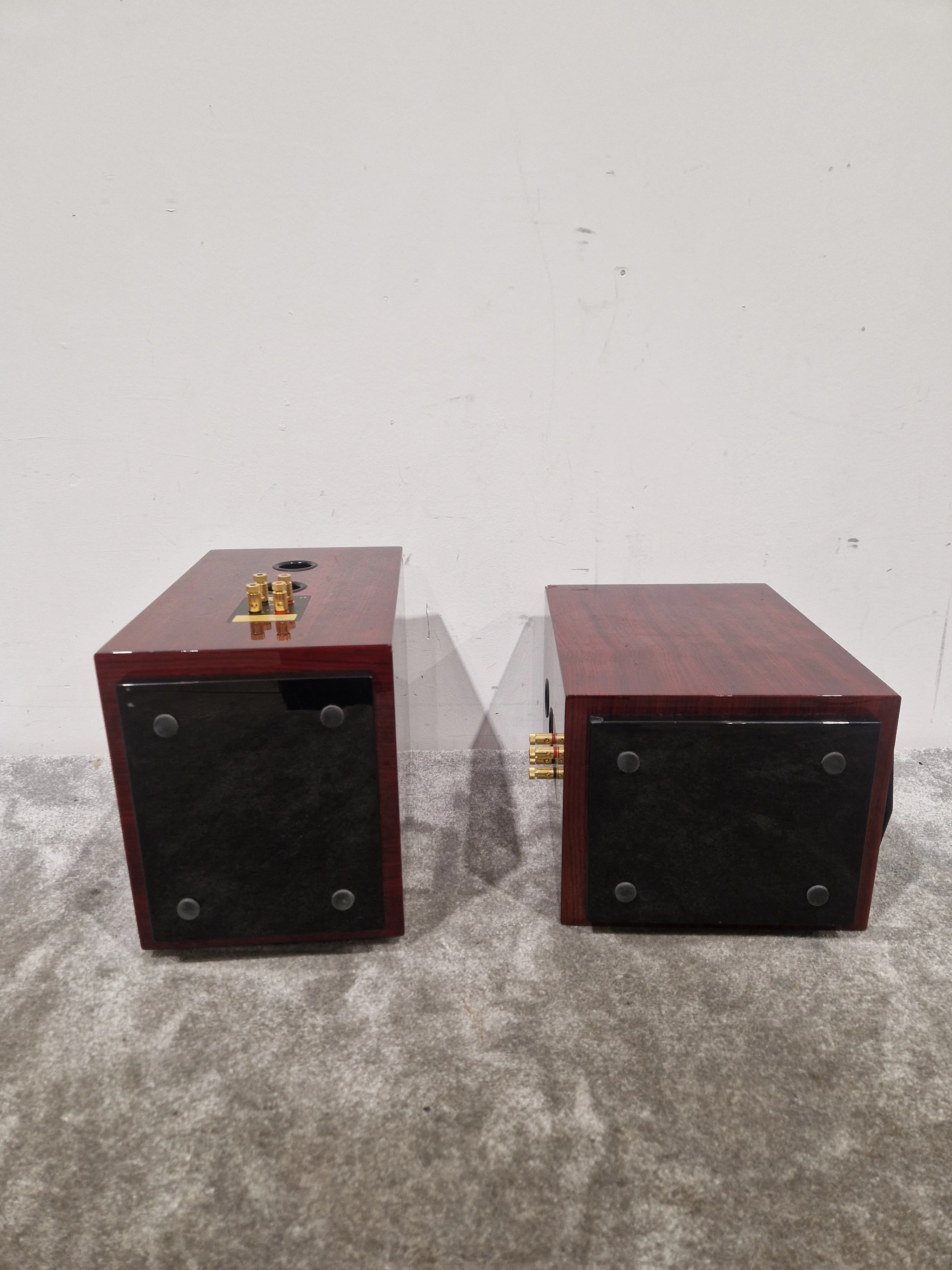Quad 12 L Speaker Pair - Compact High-Fidelity - Very Good - Image 2