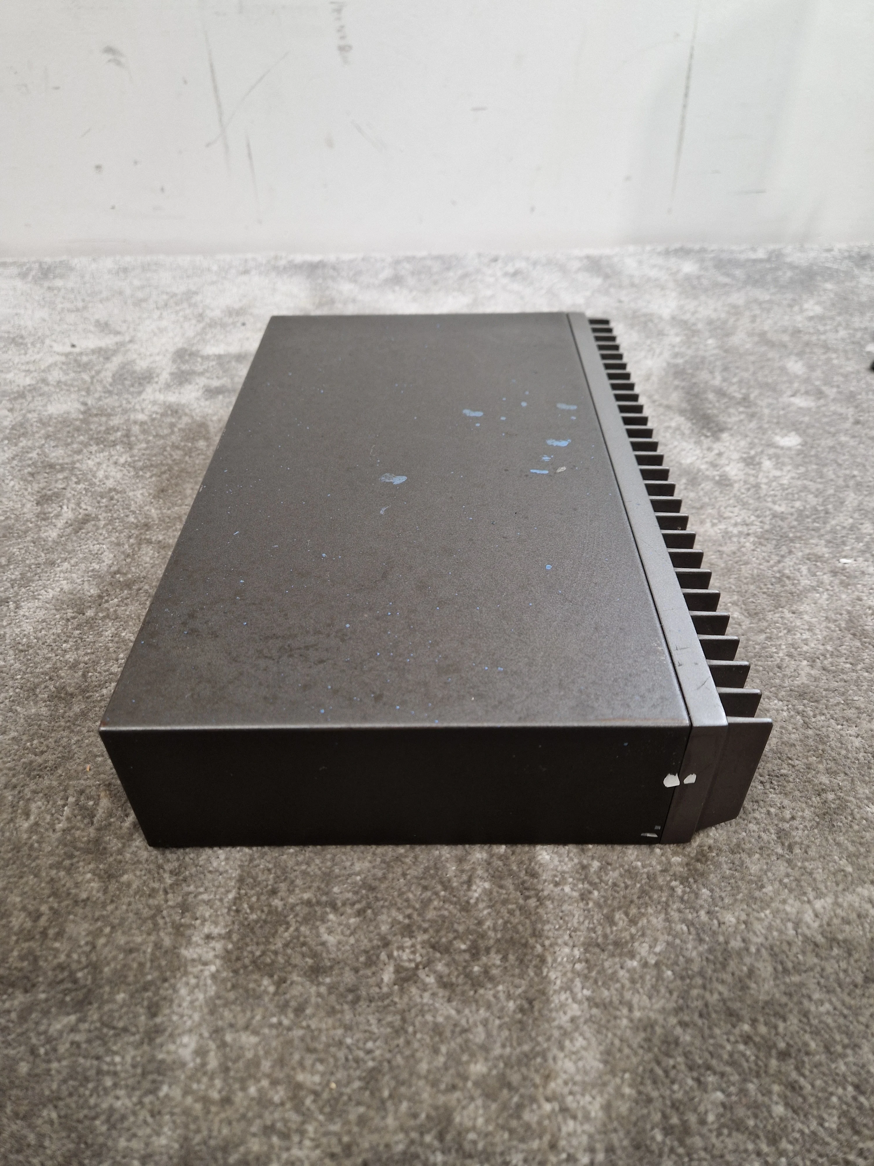 Quad 306 - Stereo Power Amplifier - Fair - Image 4