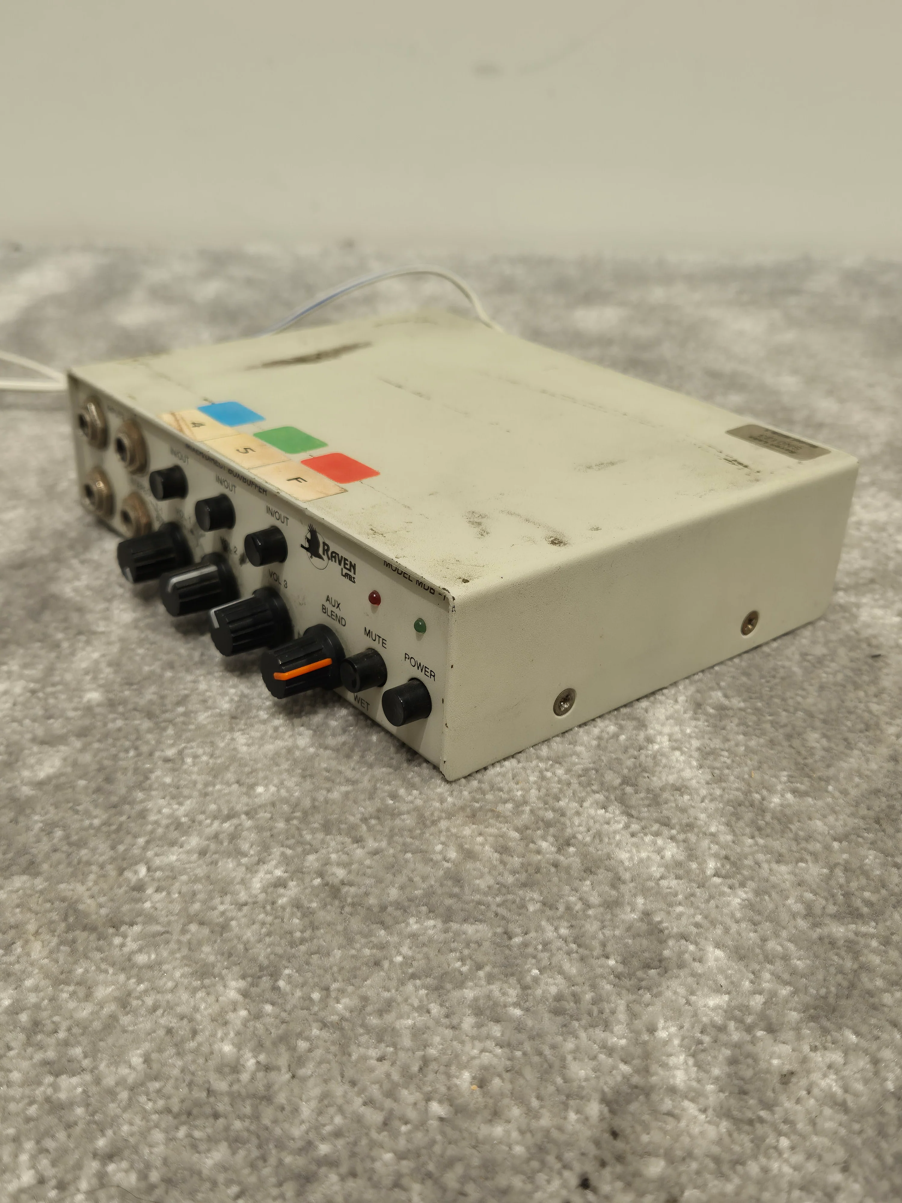 Raven Labs MDB-1 – Combination Mixer (Modified for External Power) – Fair - Image 2