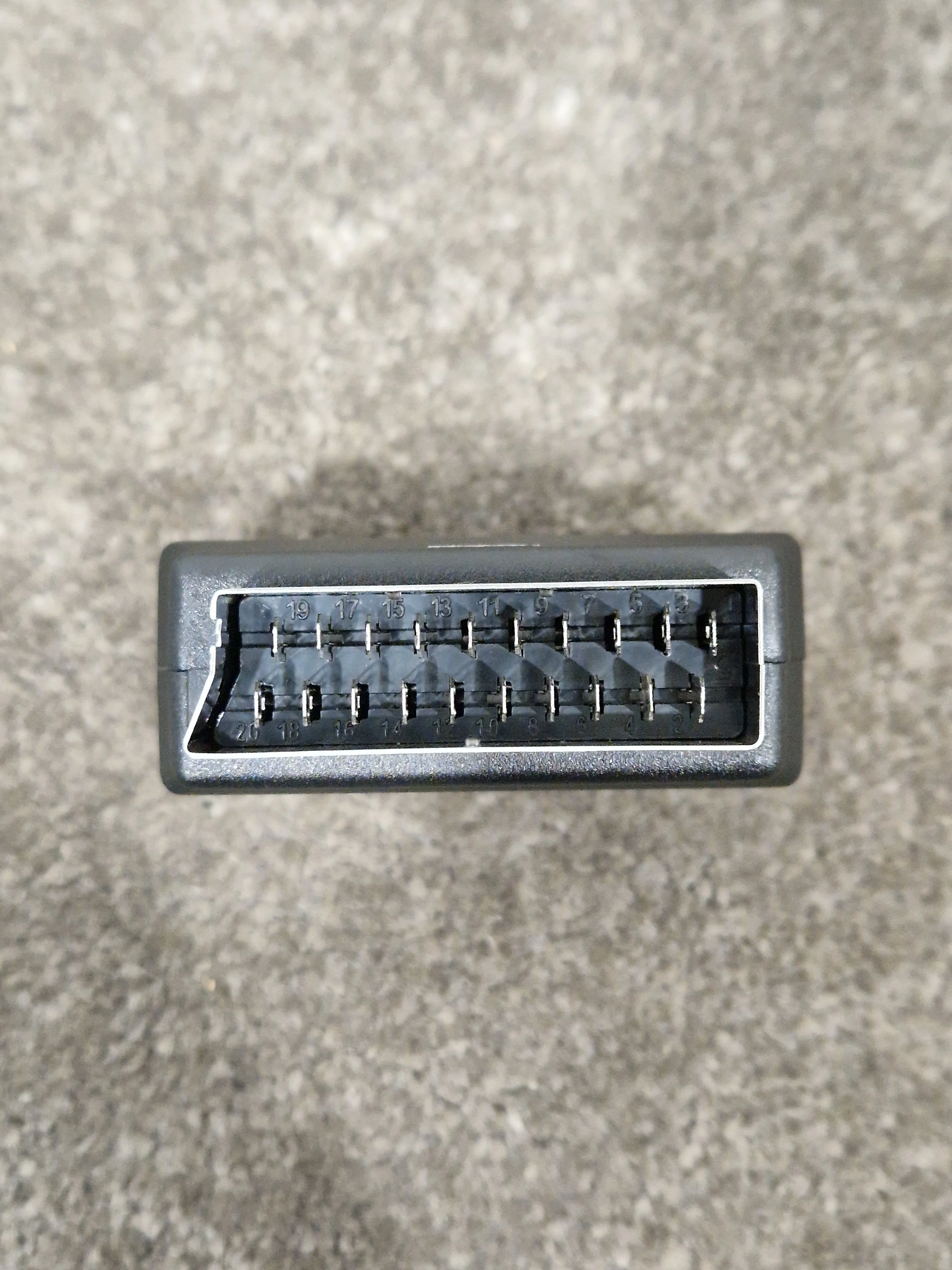 SCART RCA Adaptor Set OF 4 - High-Fidelity Audio Connectors - Excellent - Image 7