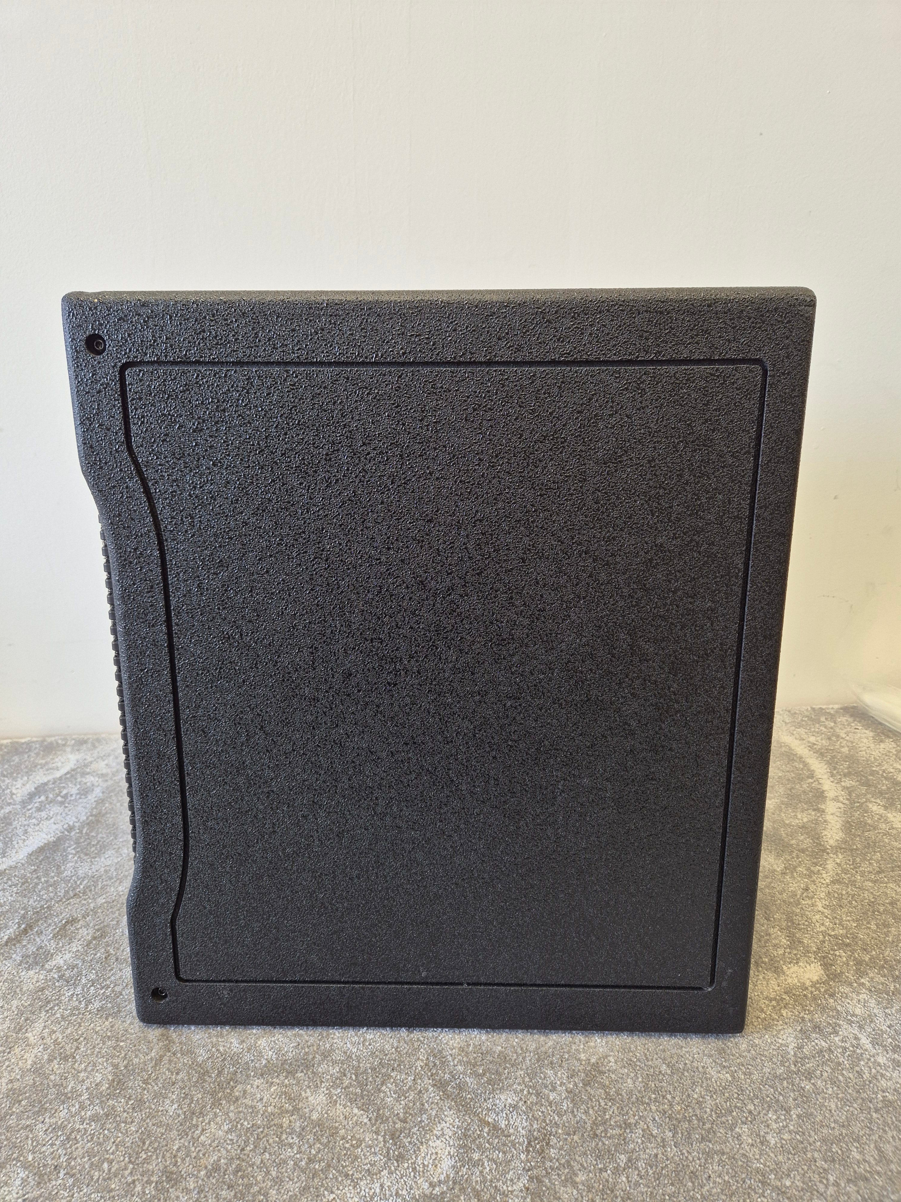 RCF EVOX 8 Active Two-Way Array - Portable Sound System w/ Cover Case - Image 7