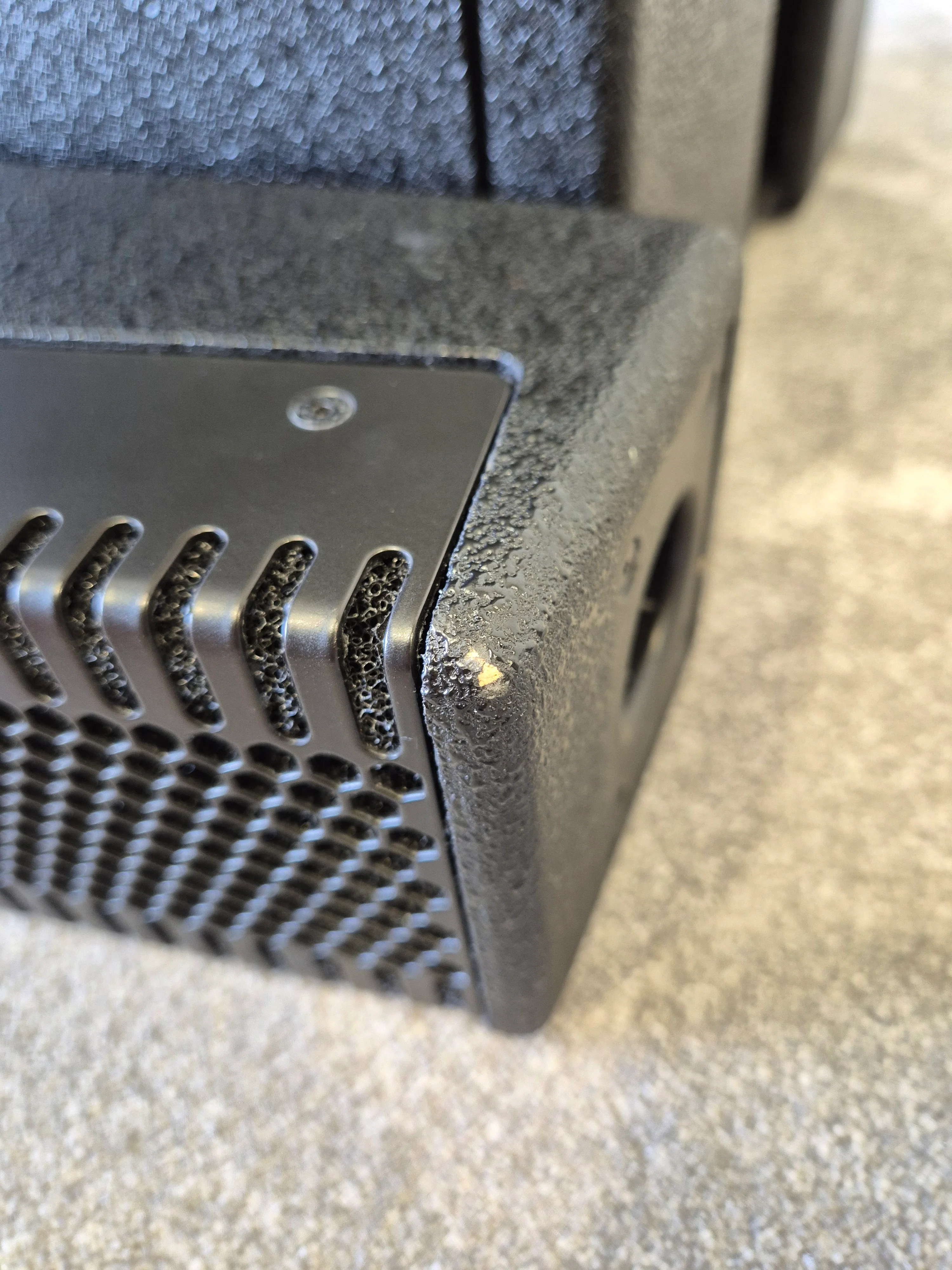 RCF EVOX 8 Active Two-Way Array - Portable Sound System w/ Cover Case - Image 9