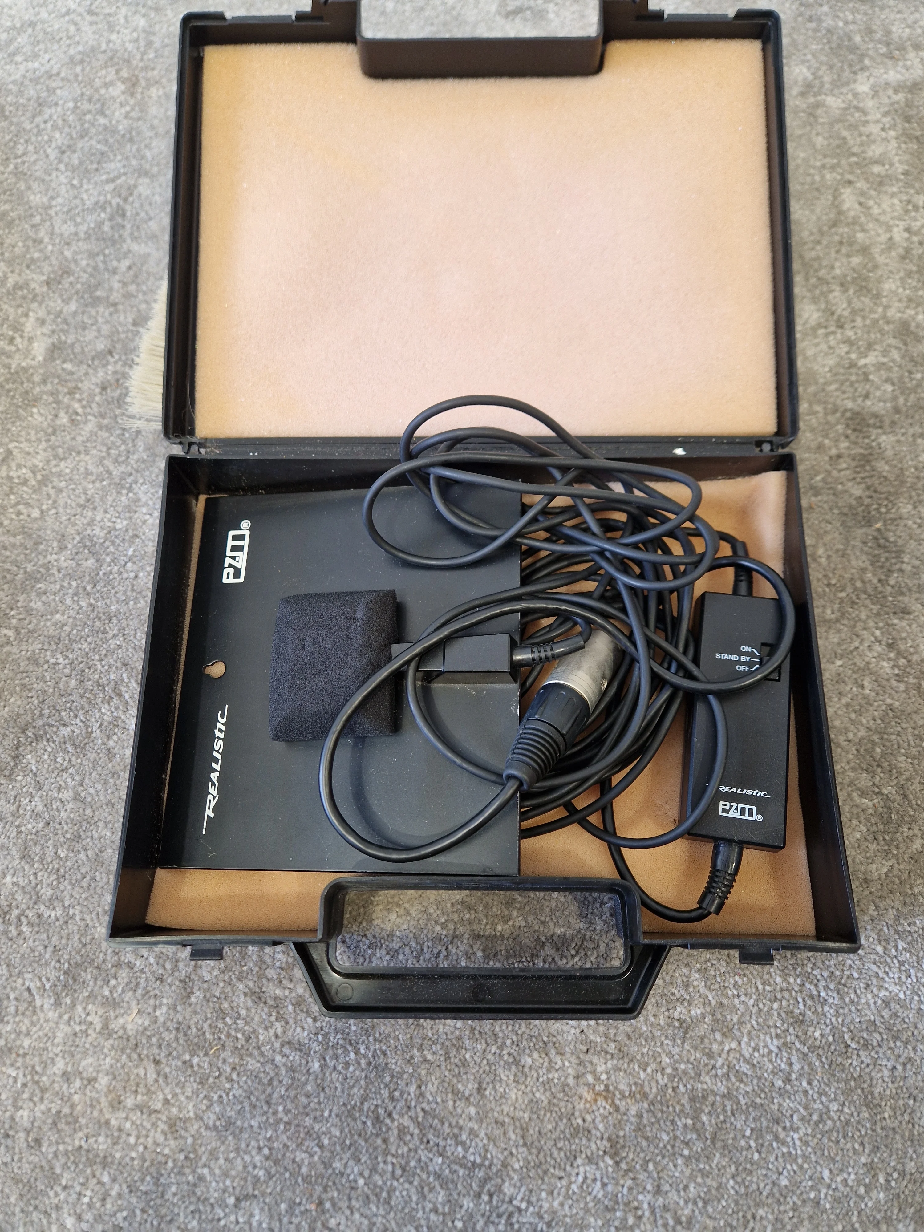 Realistic PZM Microphone – Boundary Pickup – Very Good - Image 5