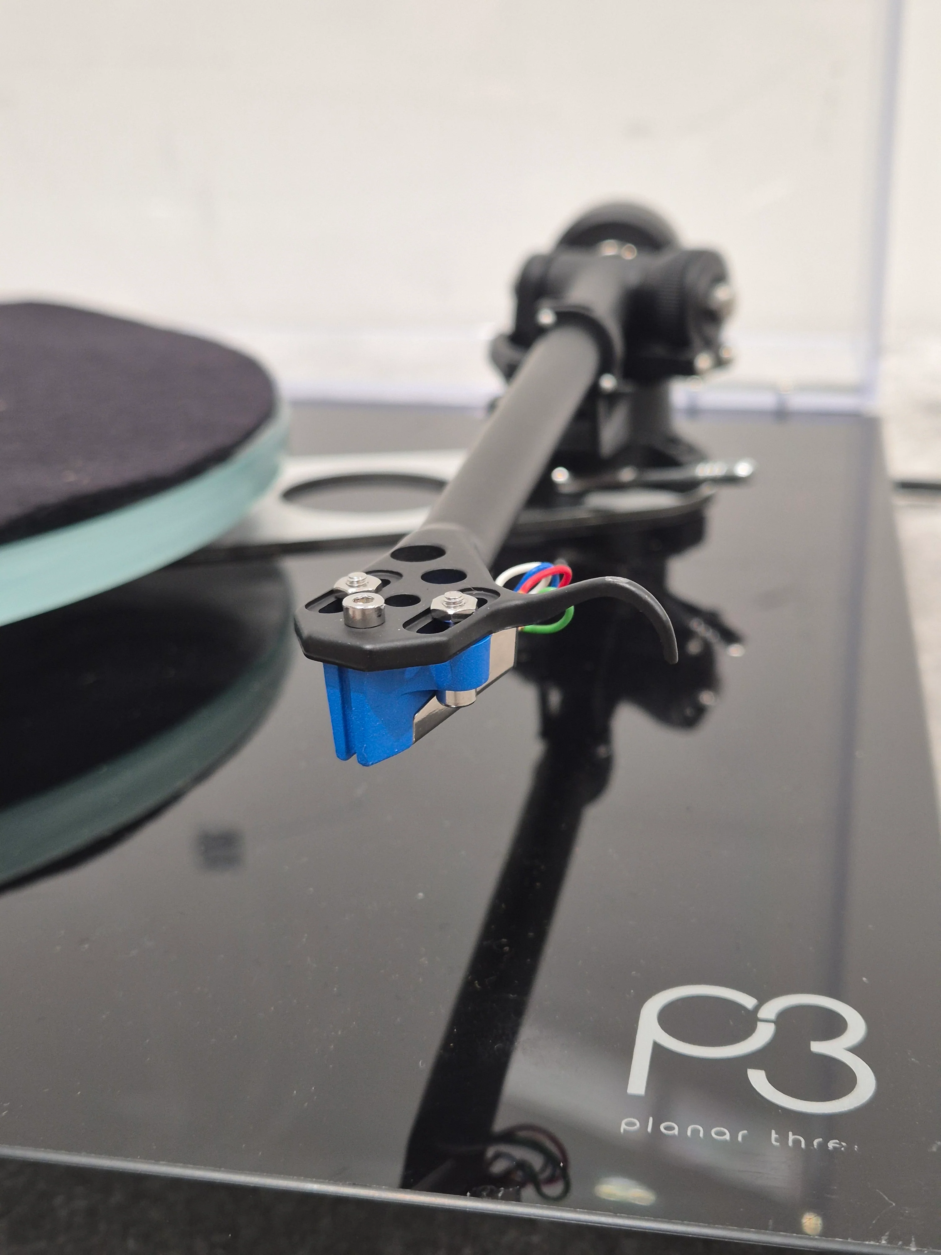 Rega Planar 3 - Lightweight Turntable (Spares or Repairs) - Image 2