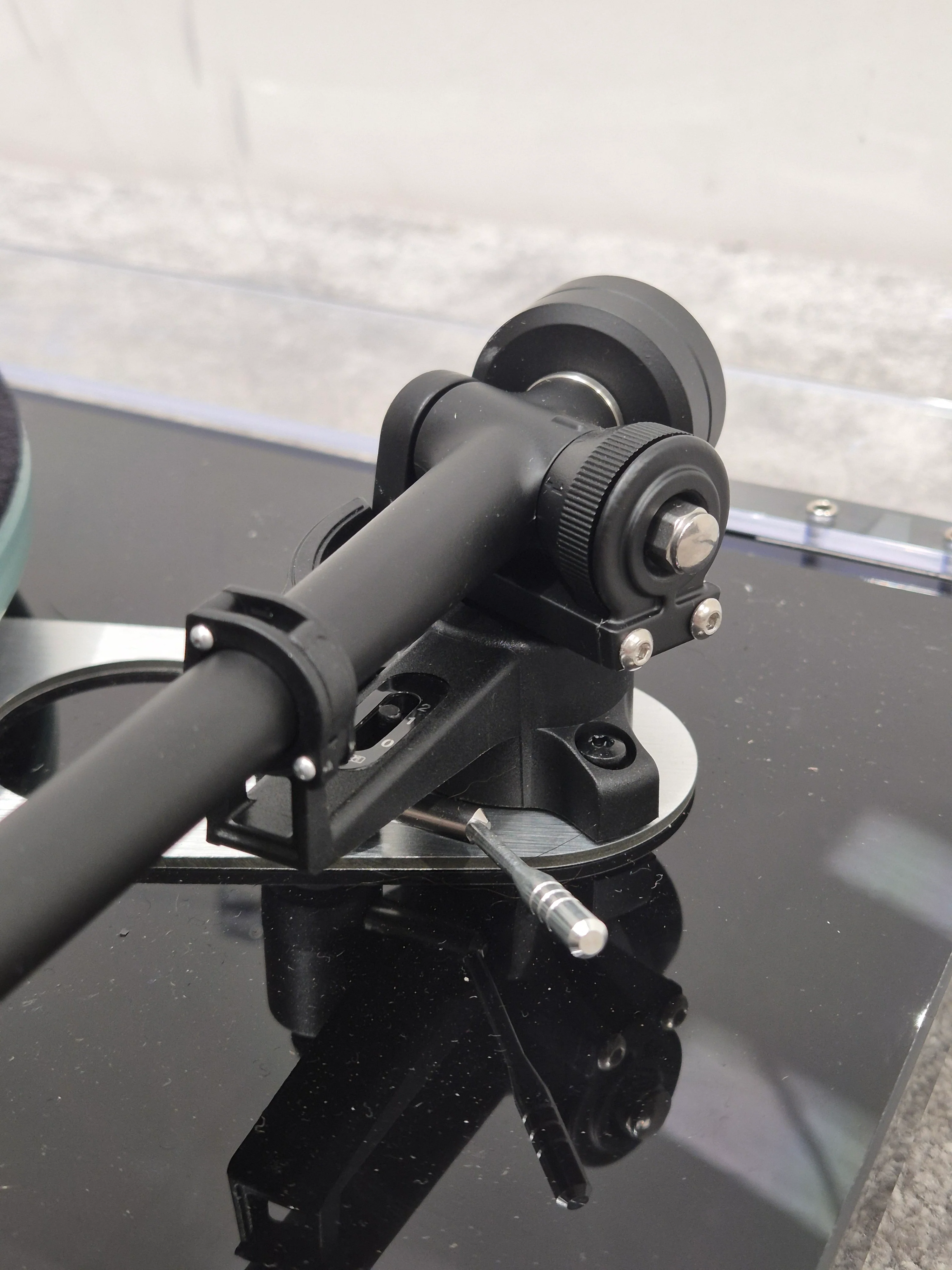 Rega Planar 3 - Lightweight Turntable (Spares or Repairs) - Image 3